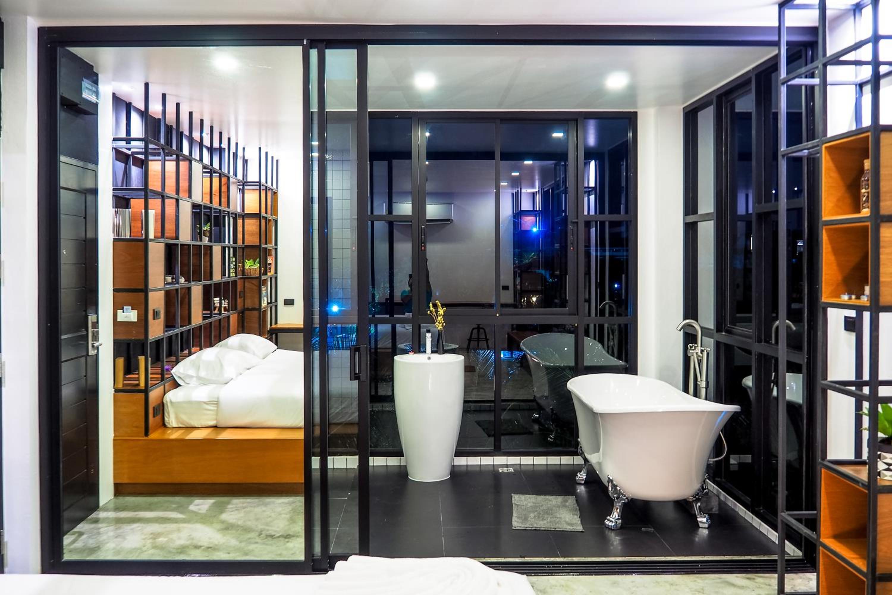 Book a Bed Poshtel - SHA Plus