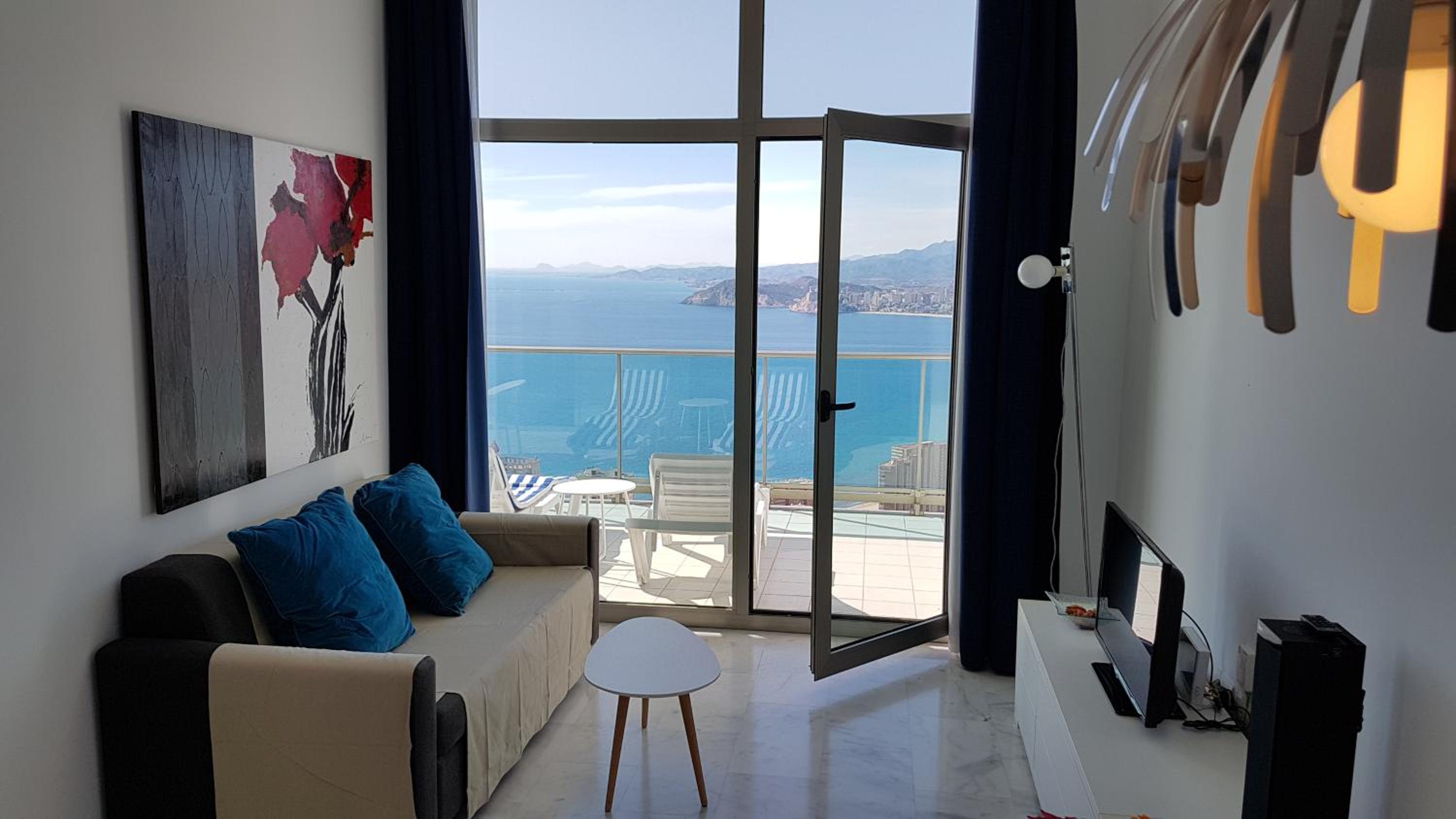 Luxury apartment on the 40th floor with amazing views view 5