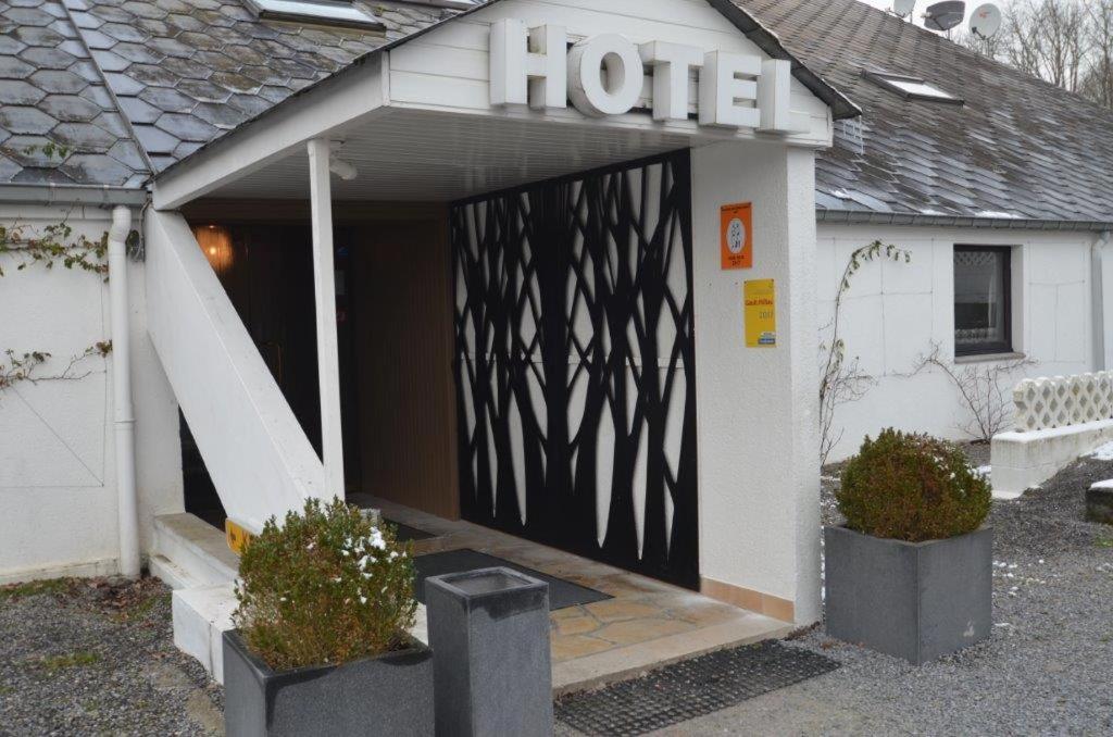 Hotel Tropical - Image 1