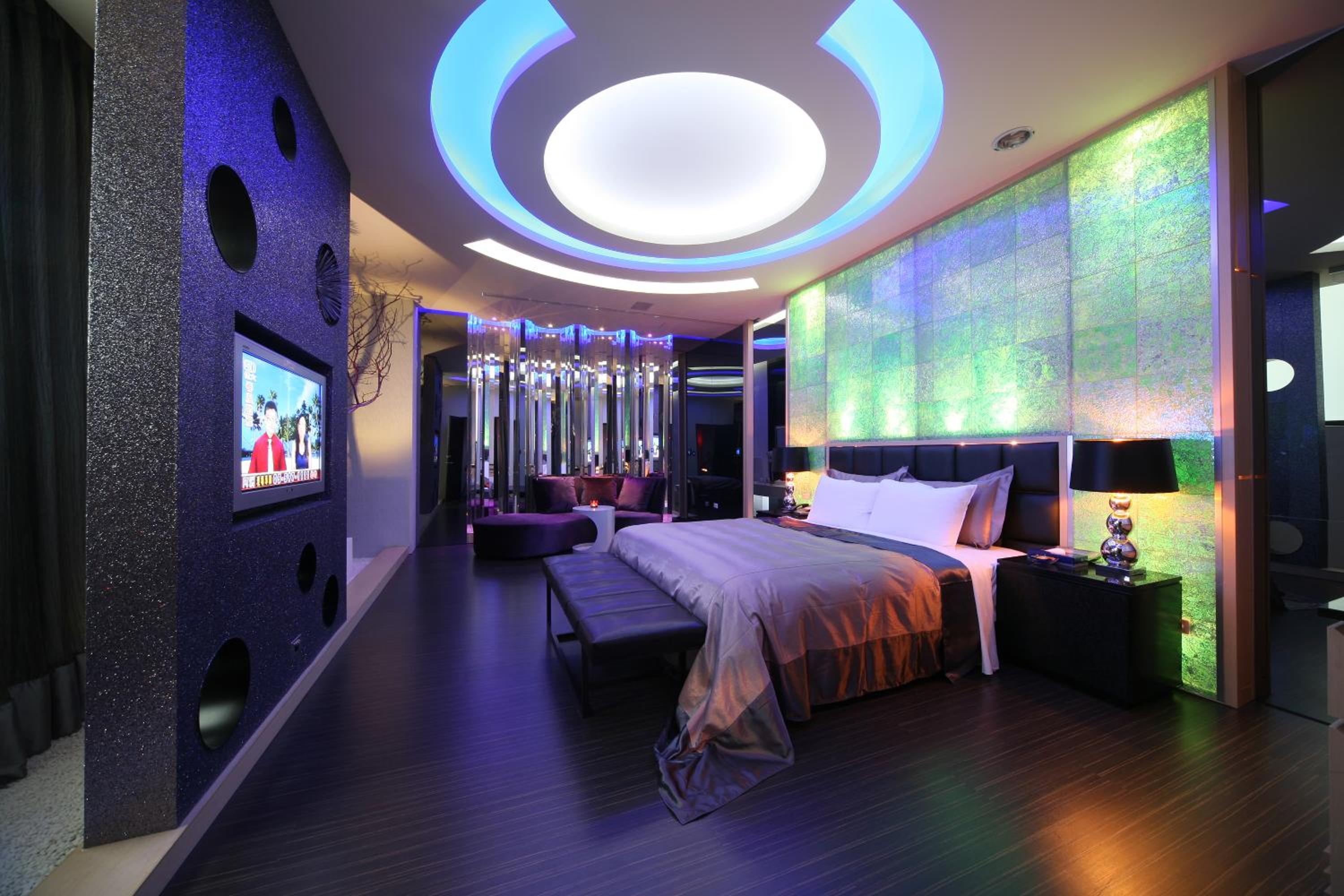 Dubai Villa Motel