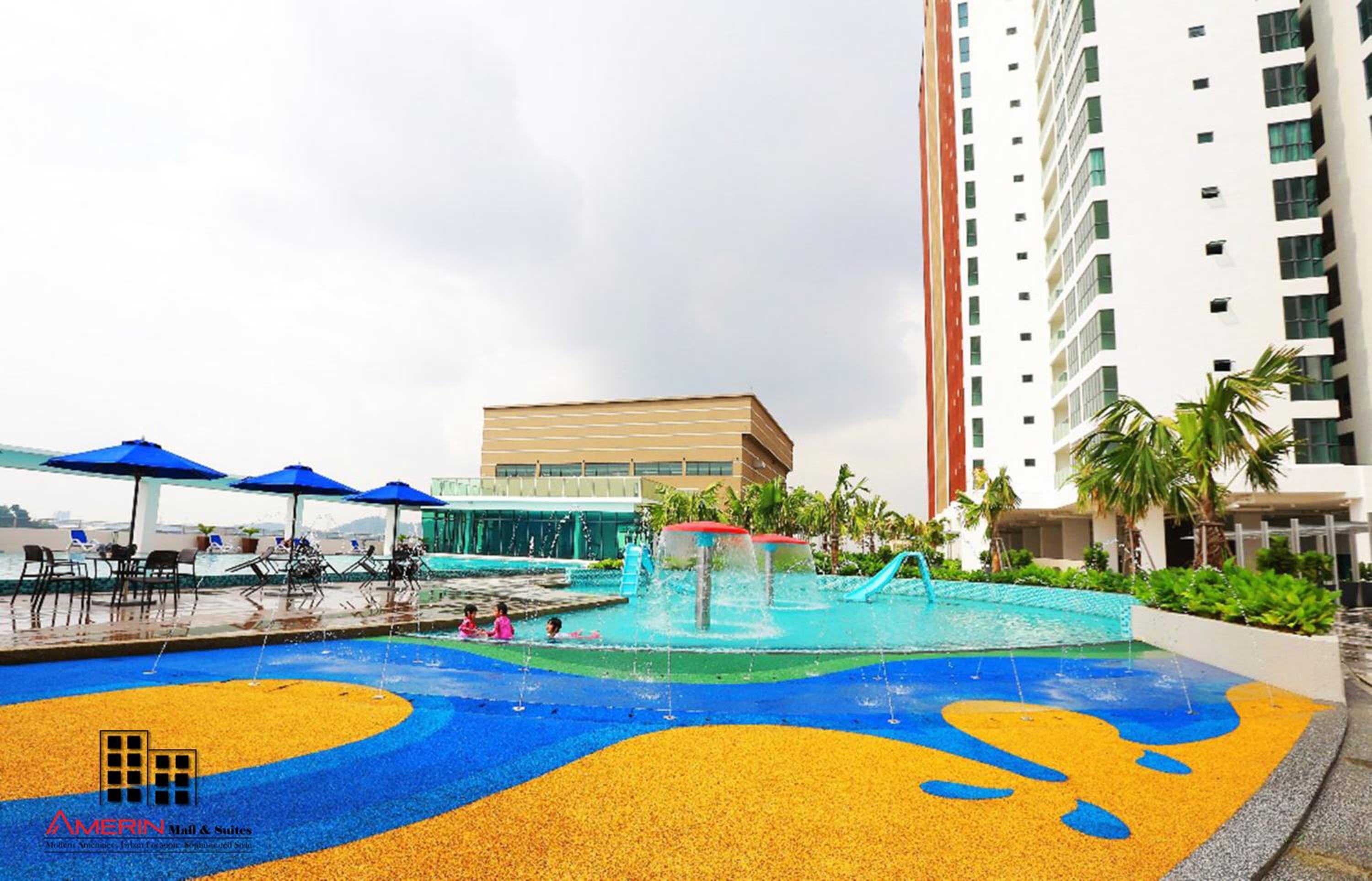 Amerin Mall & Suites