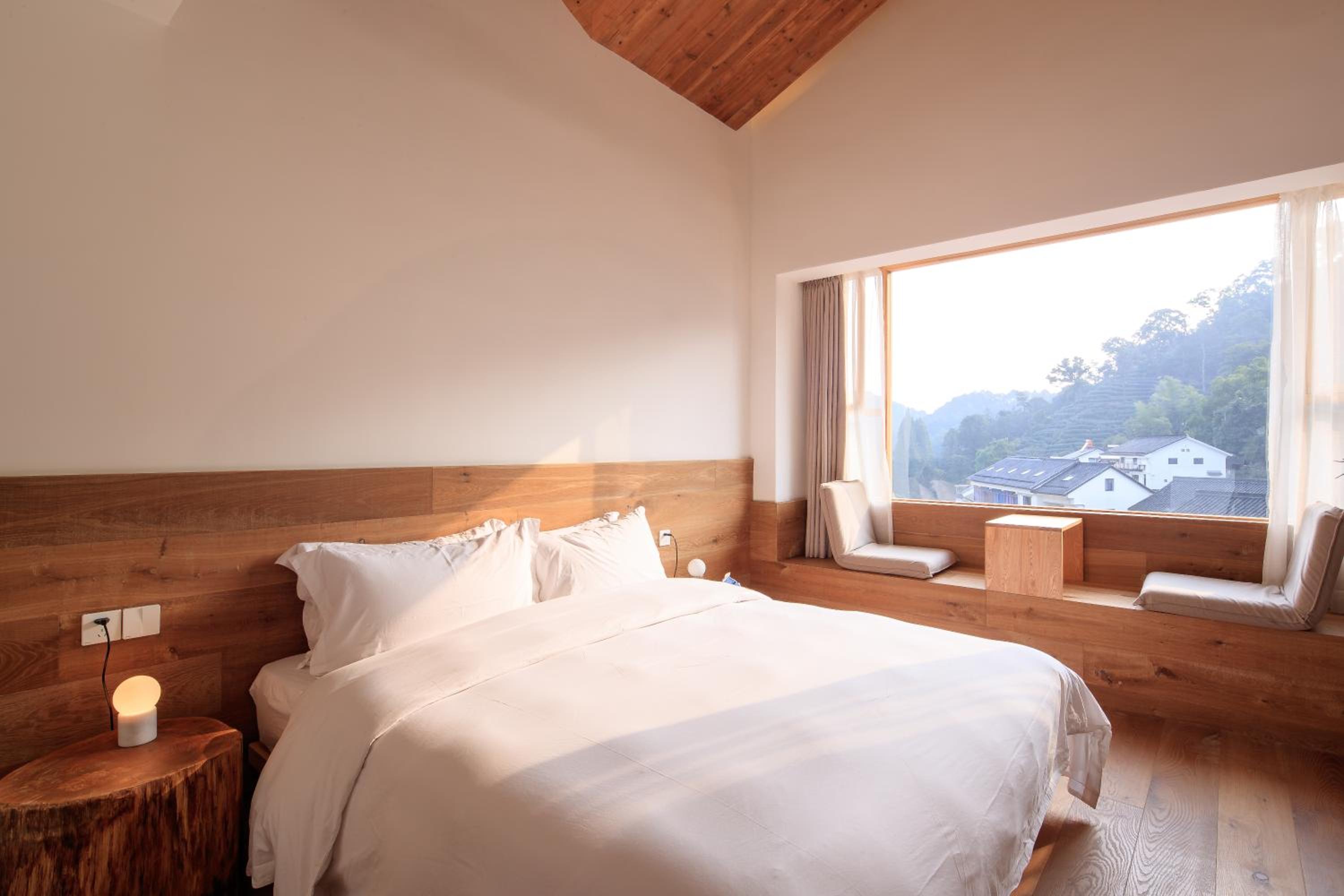 Hangzhou Moju Boutique Guesthouse at the West Lake
