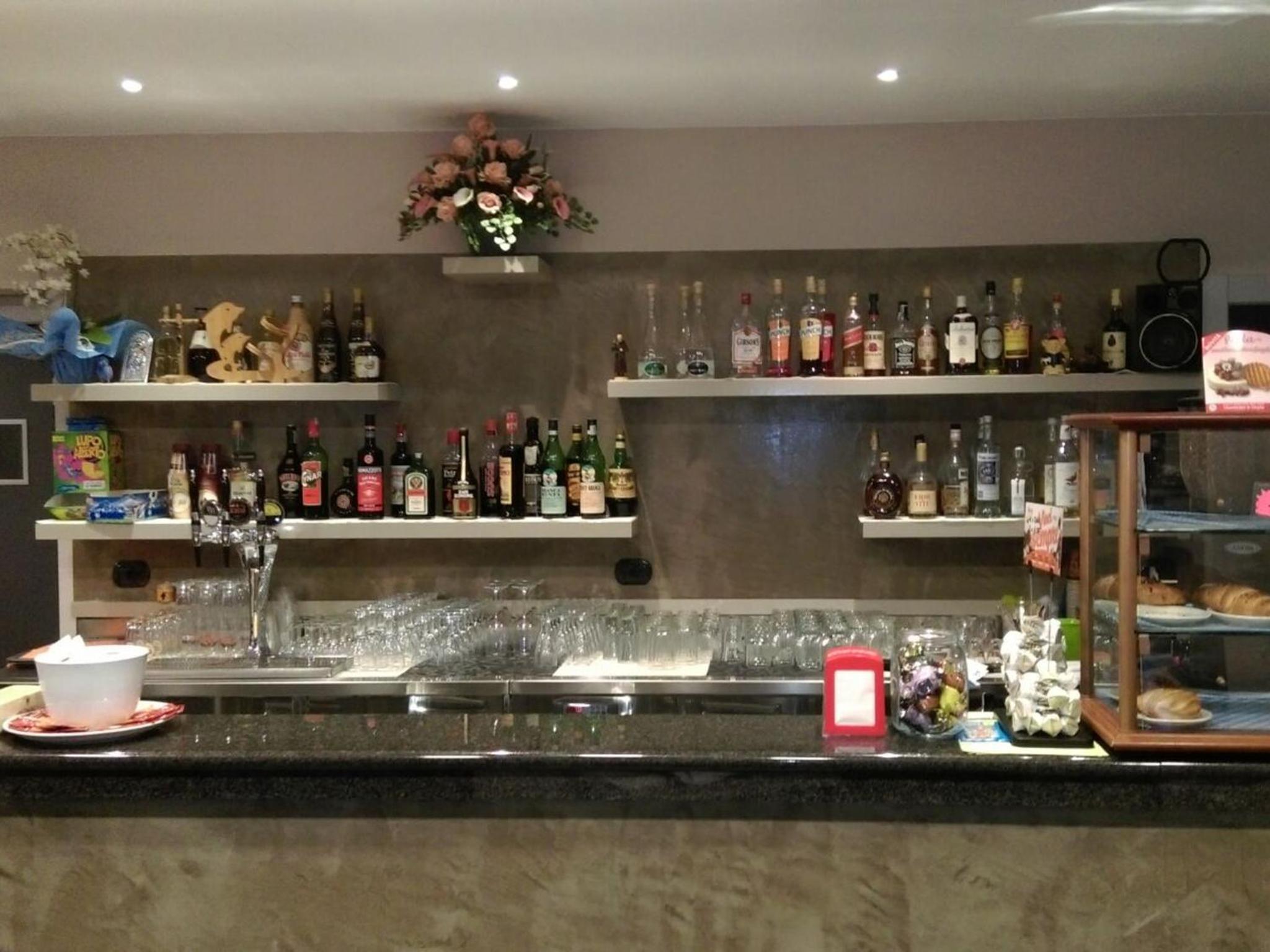 Roby Bar Affittacamere view 3