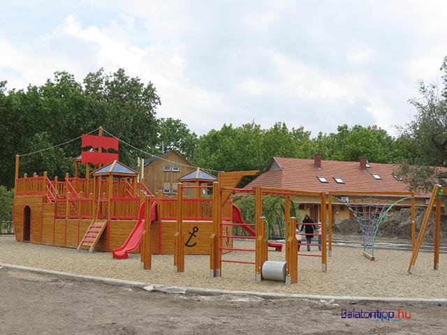 Photo 28