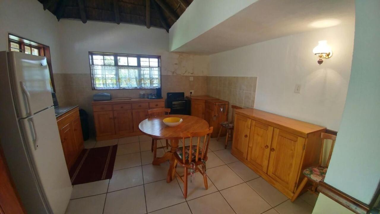 Oaktree Lodge Guest House view 5