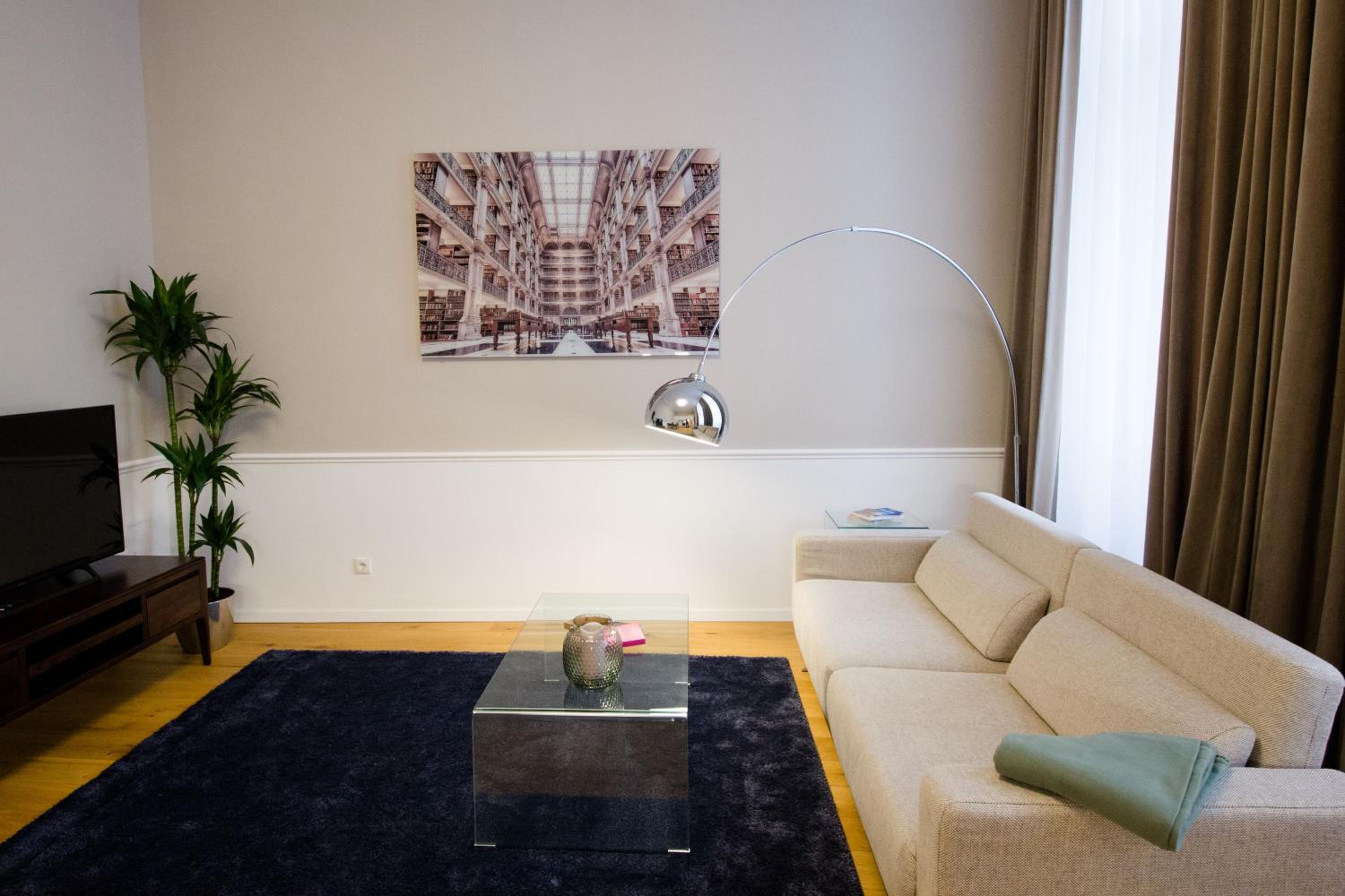 Studio Apartments Urania - Mai's Apartments