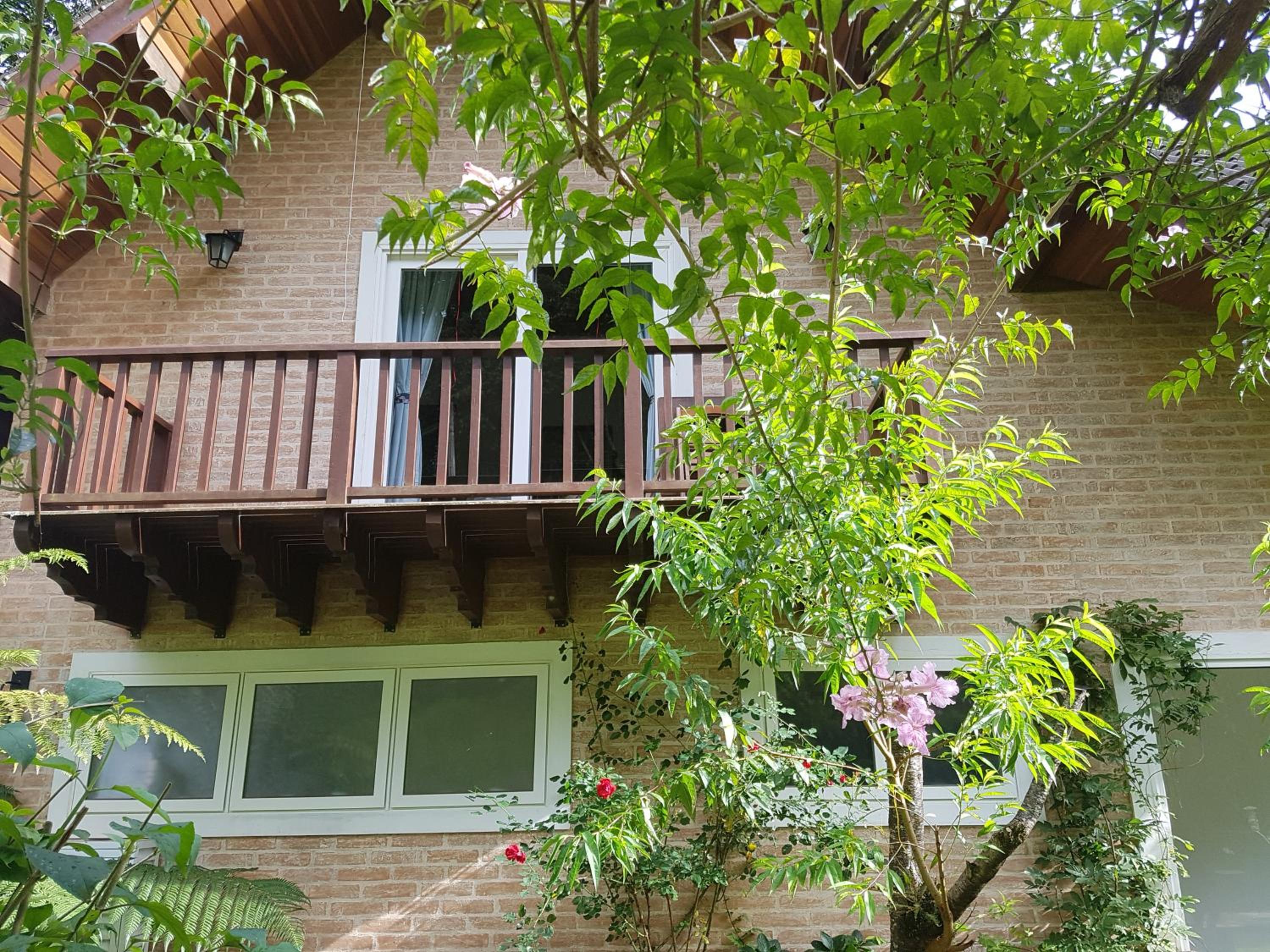 La Réserve Suites