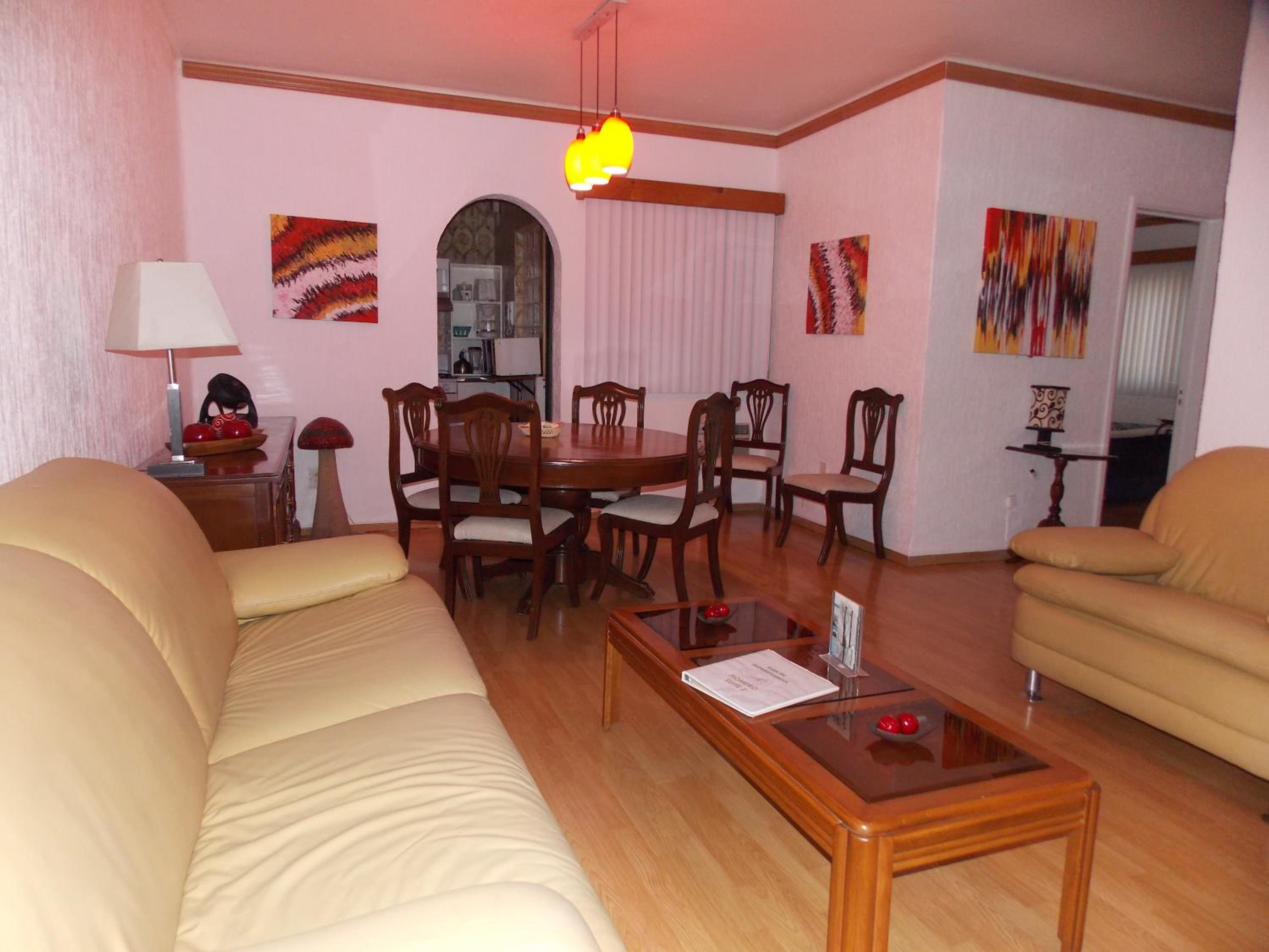 Steinhaus Suites Homero