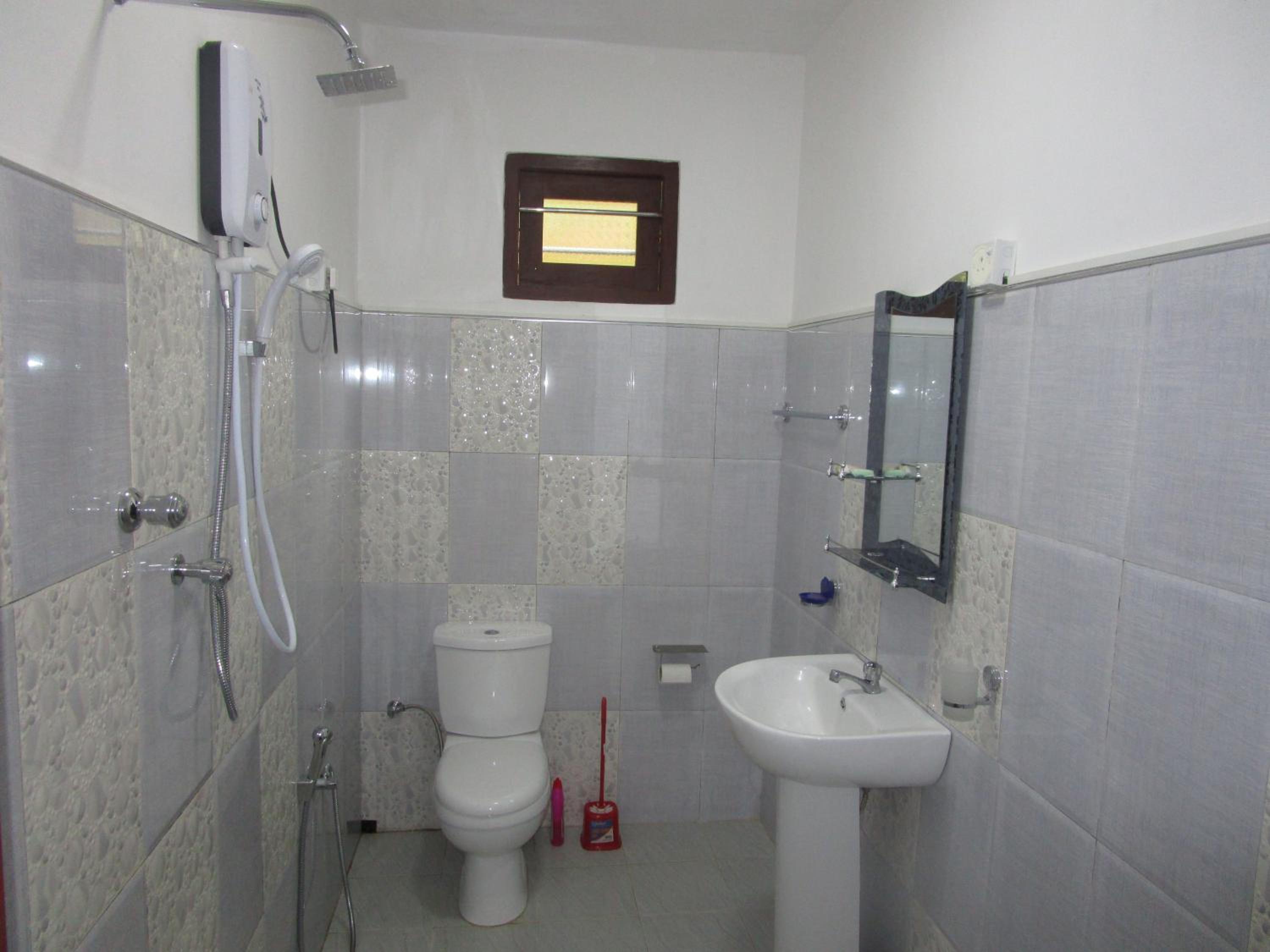 Photo 25