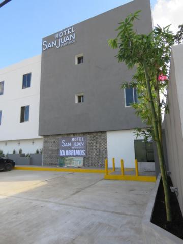 Hotel San Juan Periferico - Image 1