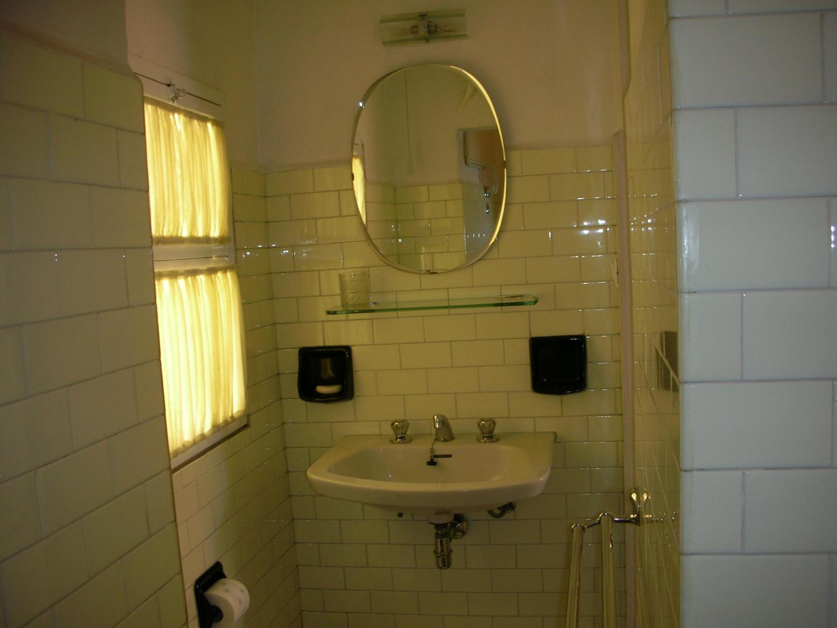 Photo 32