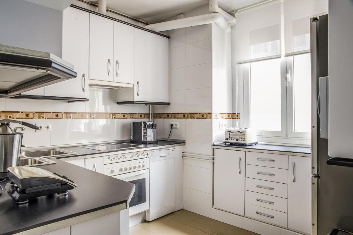 Atocha Lux, by Presidence Rentals view 3