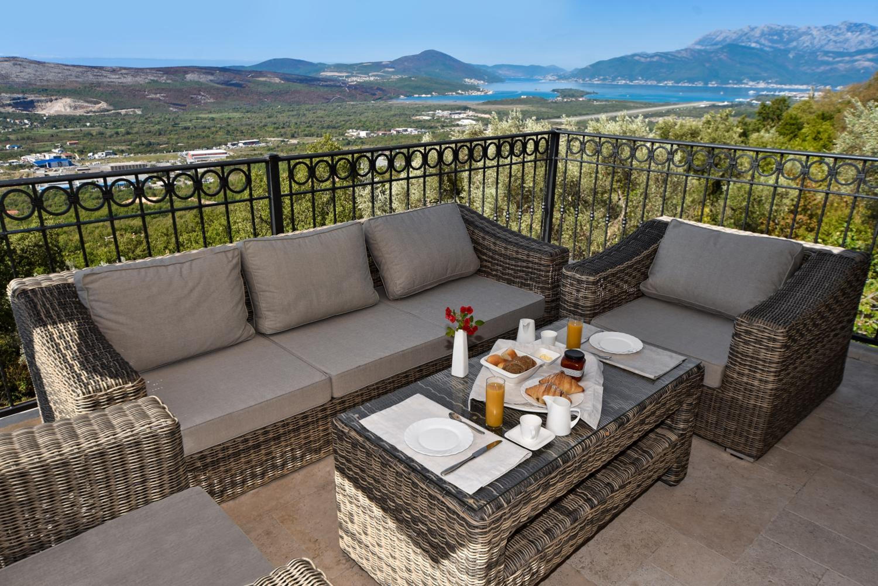 Villa Dub view 4