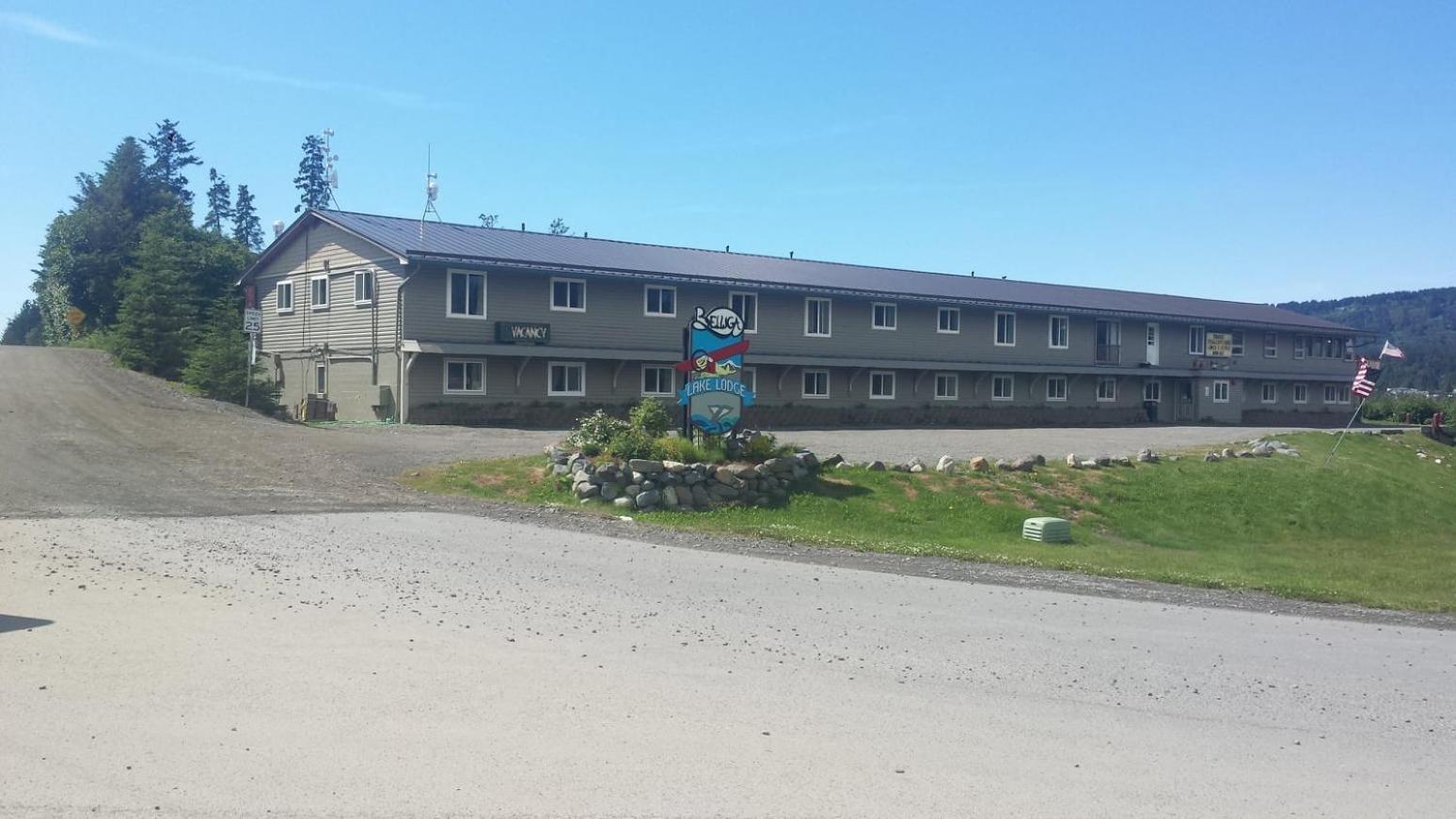 Homer Vacations - Beluga Lake Lodge - Property Image 1