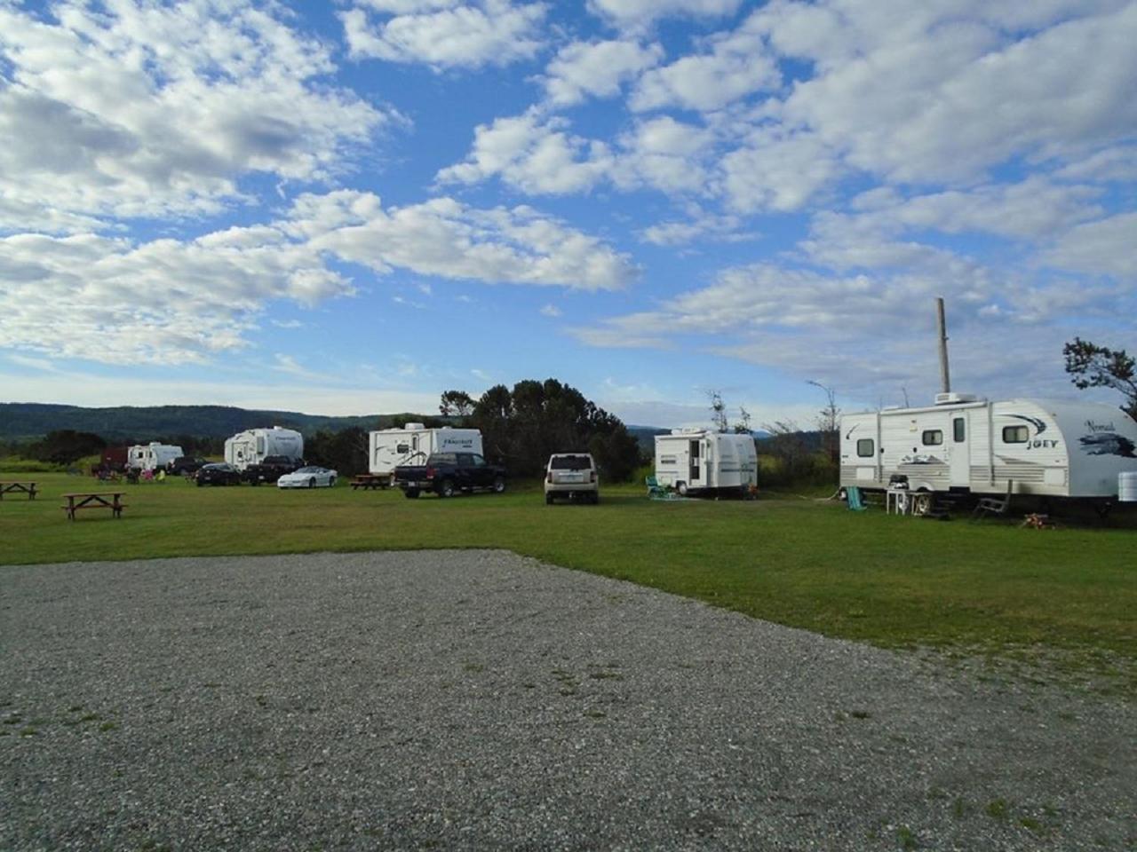 Le Pirate Motel et Camping