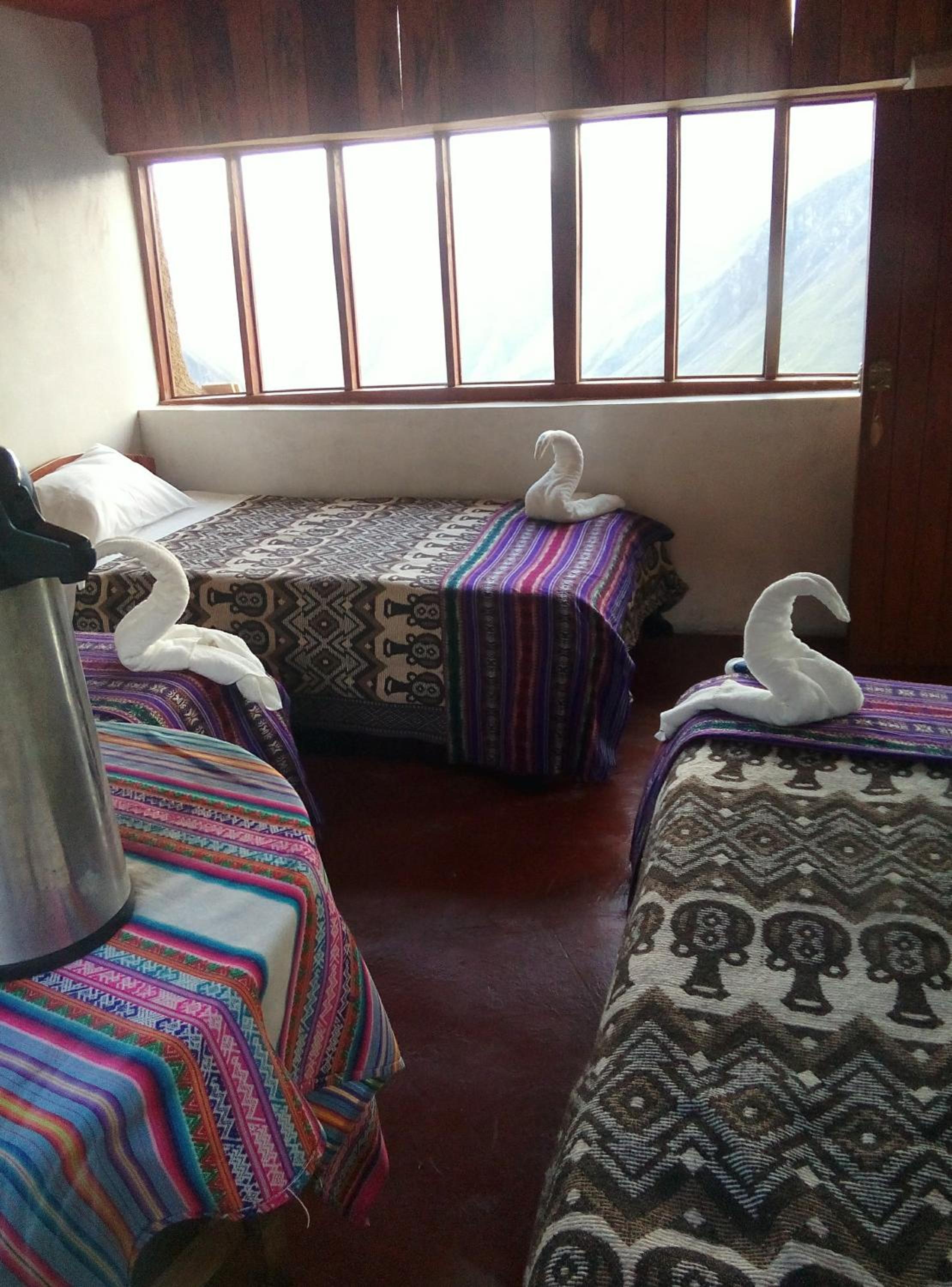 Llactapata Lodge overlooking Machu Picchu - camping - restaurant