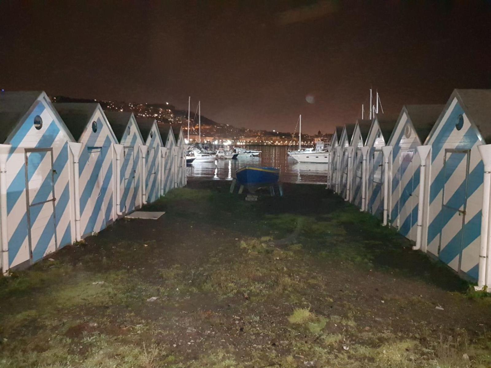 Napoli Lungomare Caracciolo Mon Amour