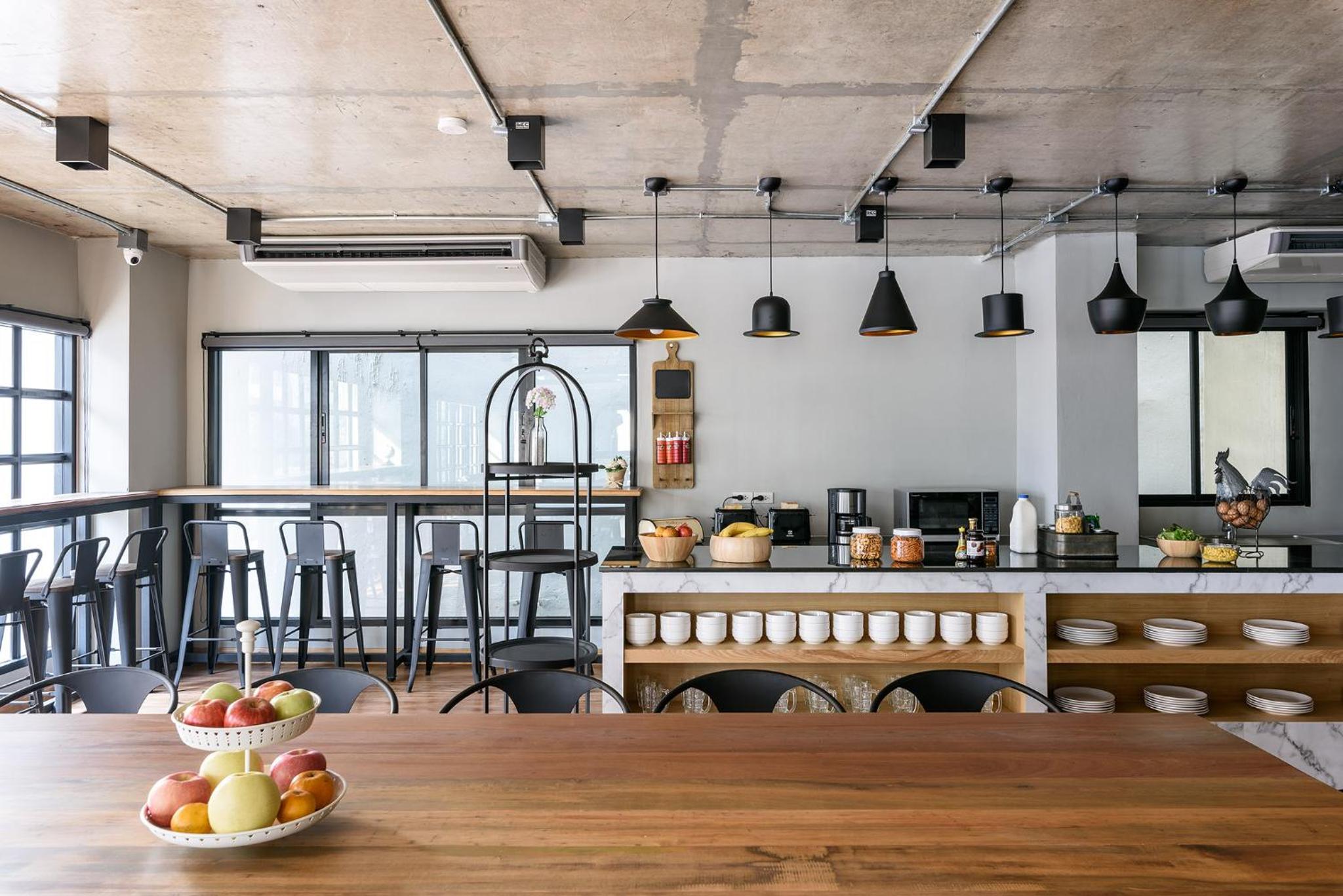 Travelier Hostel