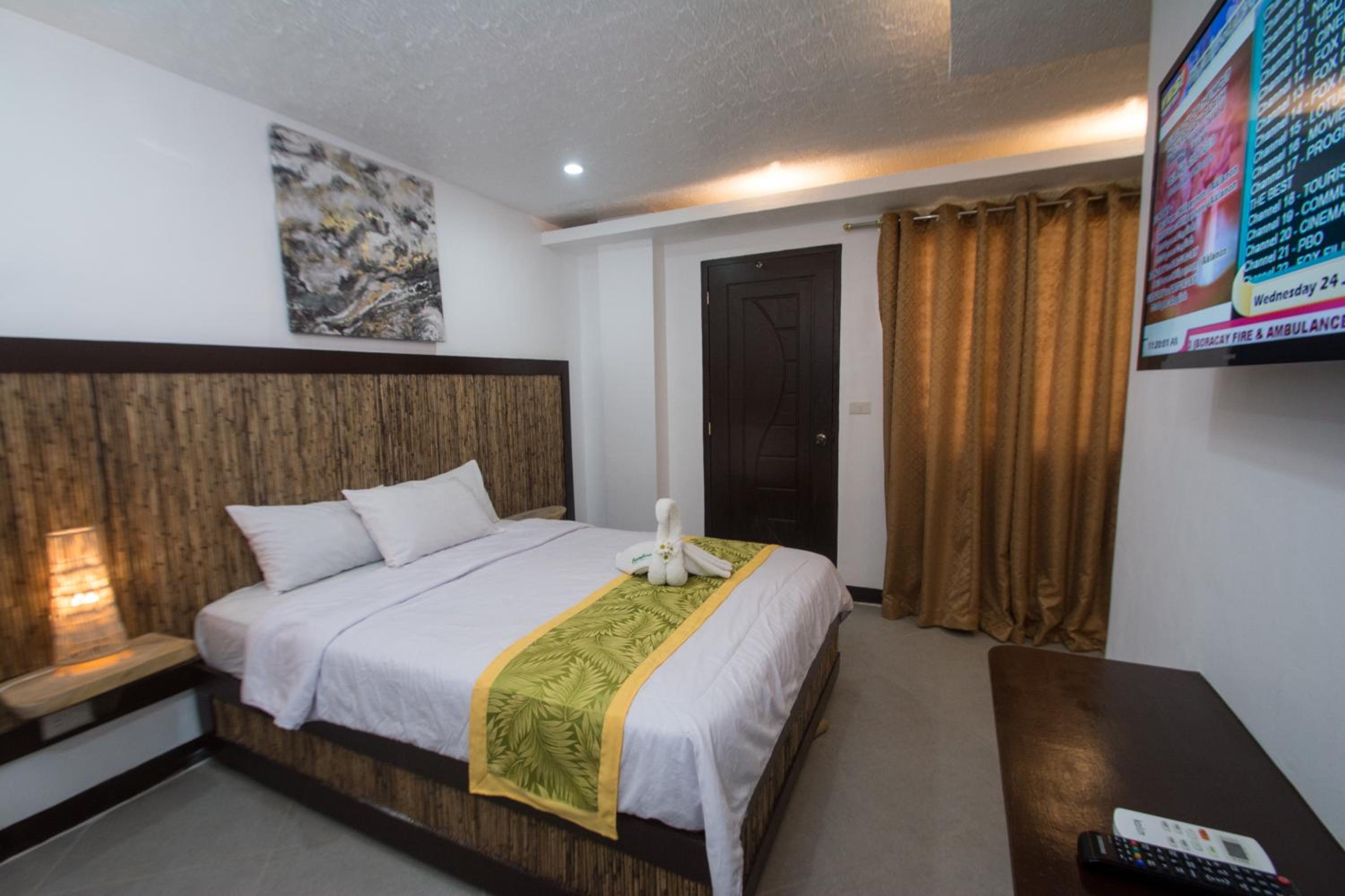 Bamboo Beach Resort & Restaurant
