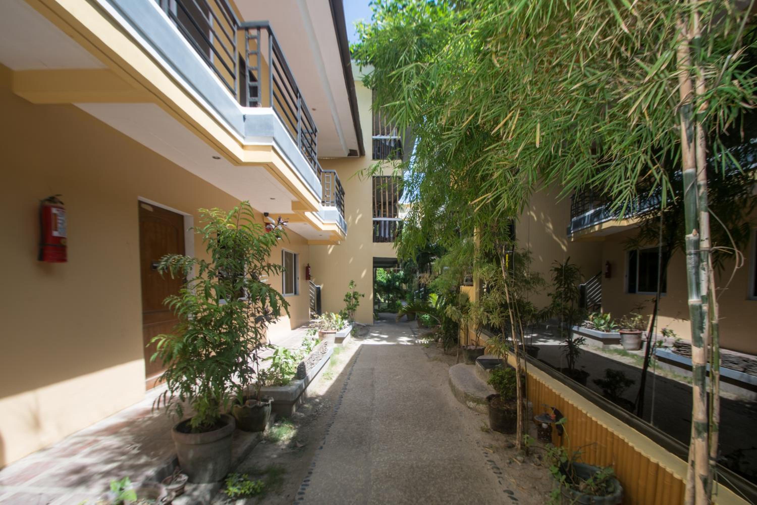 Bamboo Beach Resort & Restaurant
