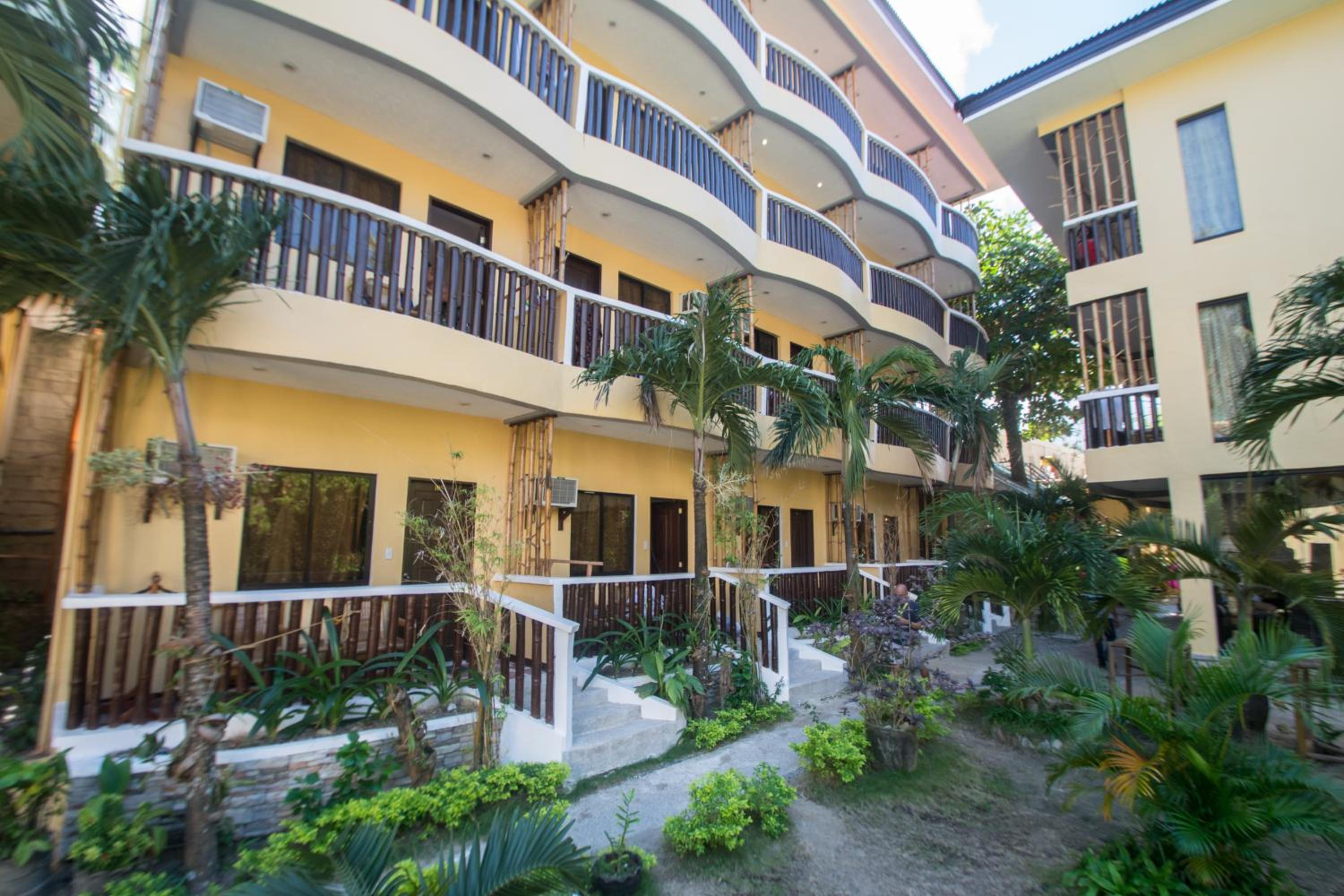 Bamboo Beach Resort & Restaurant