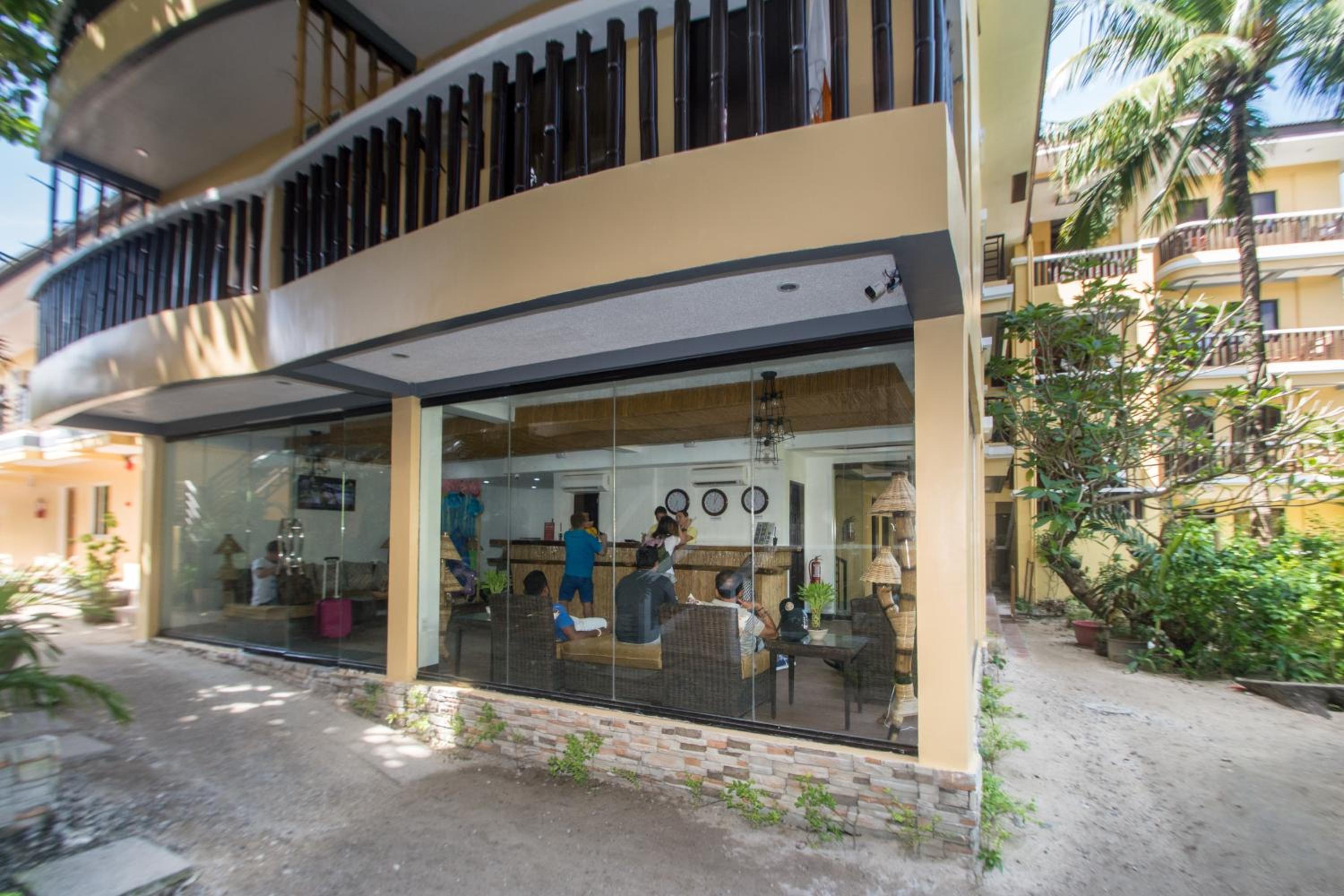 Bamboo Beach Resort & Restaurant
