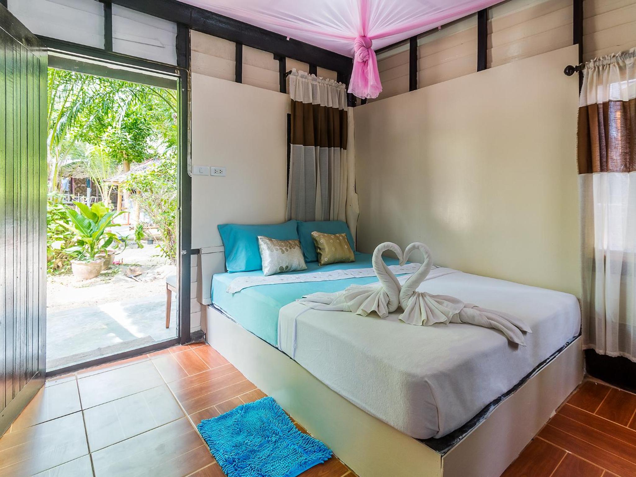 Leaf House Bungalows