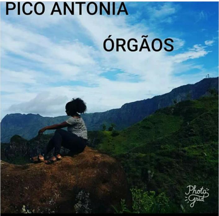 Pensão Simão & Júlia