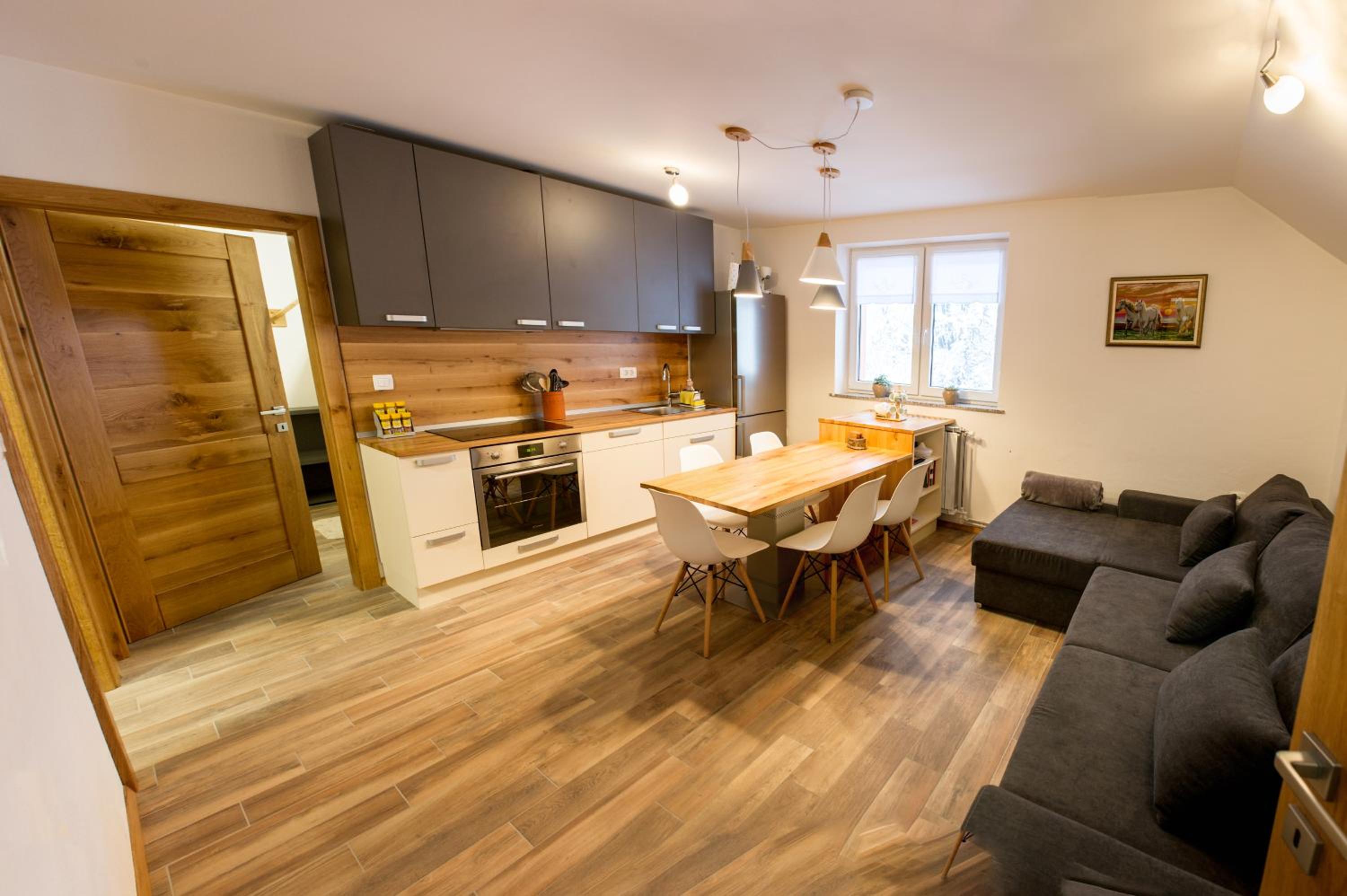 Apartments Laznica