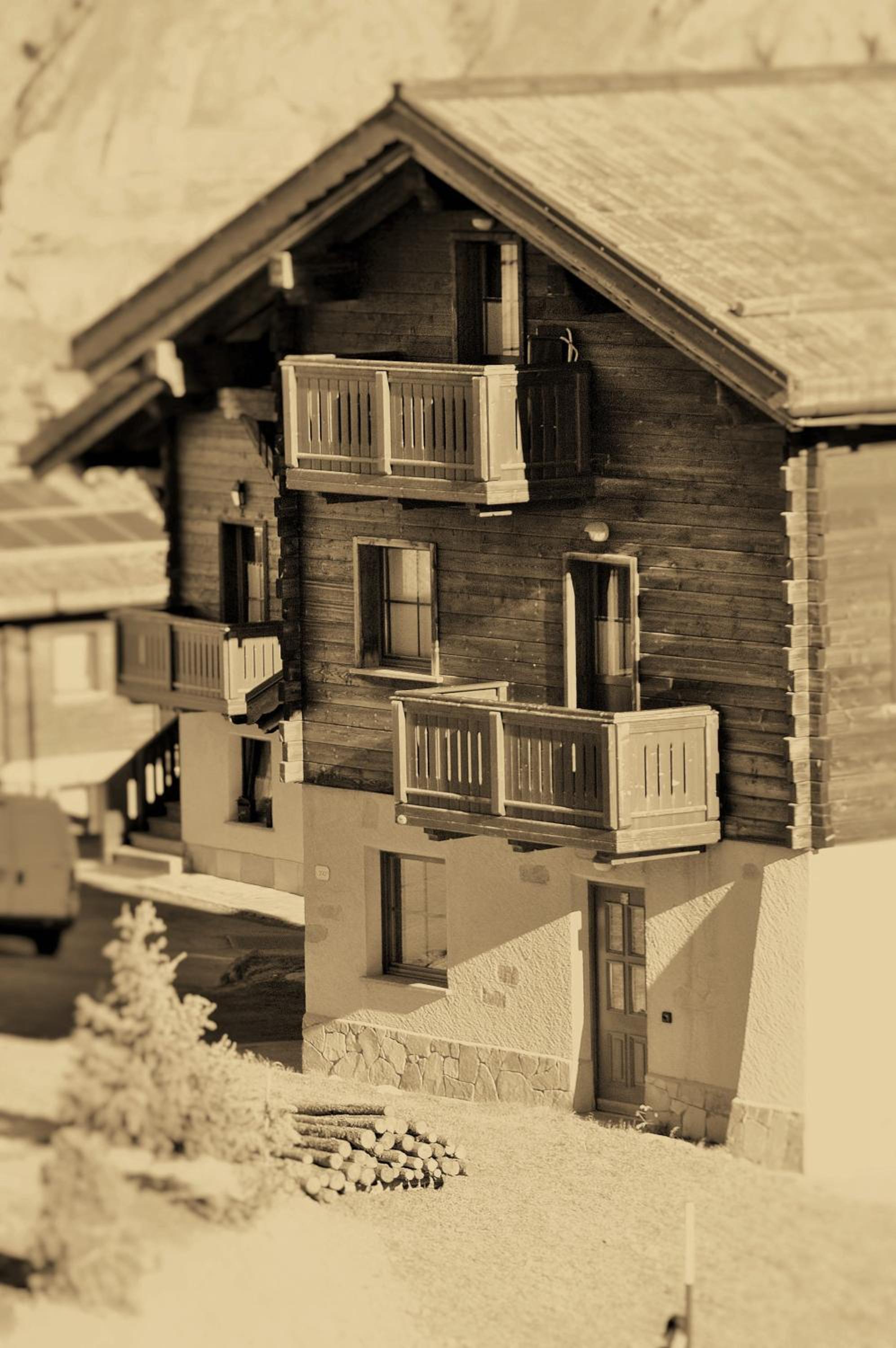 Photo 11