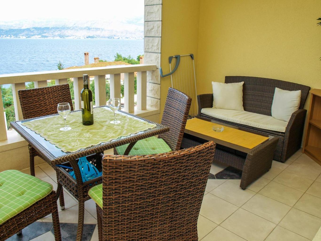 Lozna Apartment