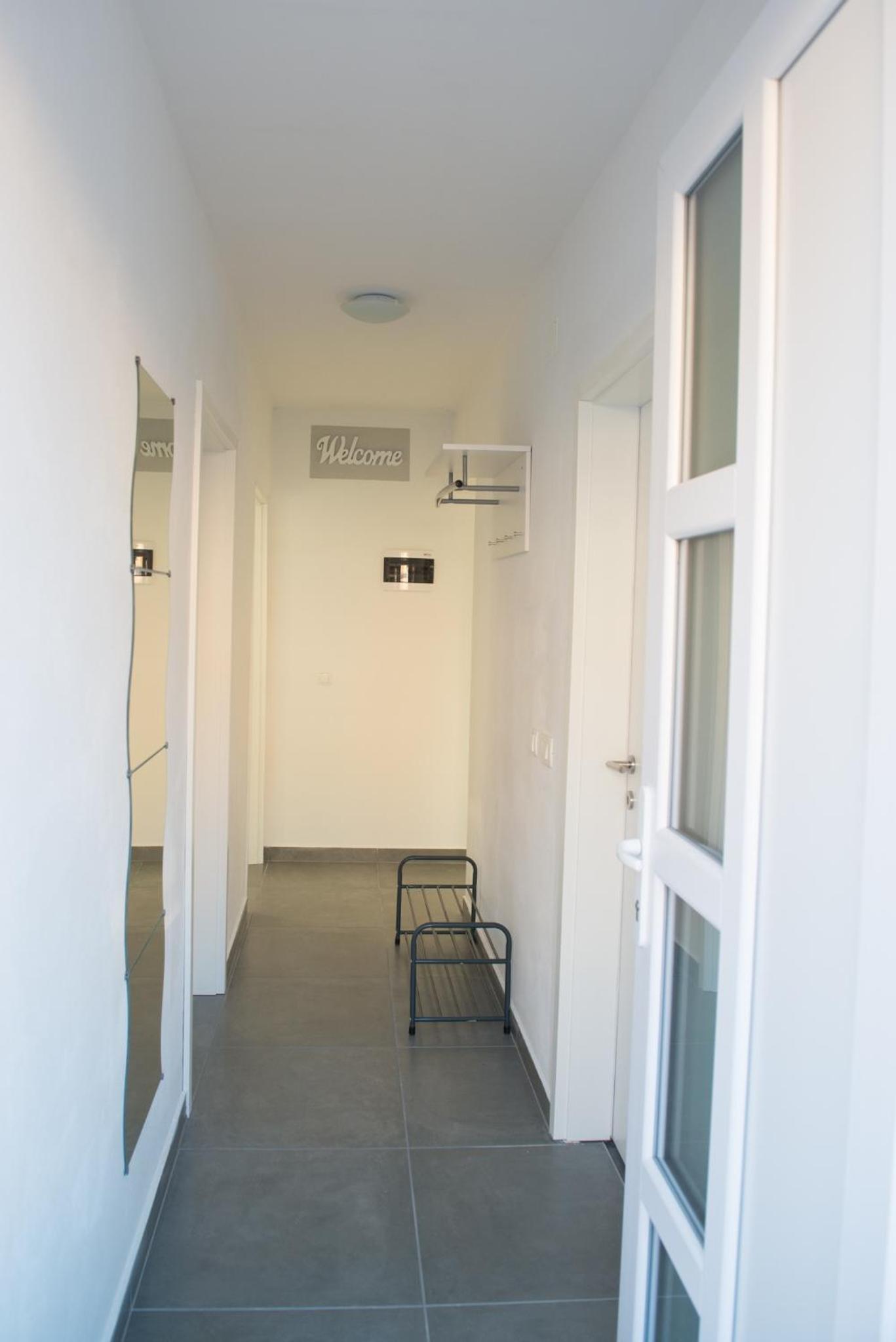 Apartma Rene view 3