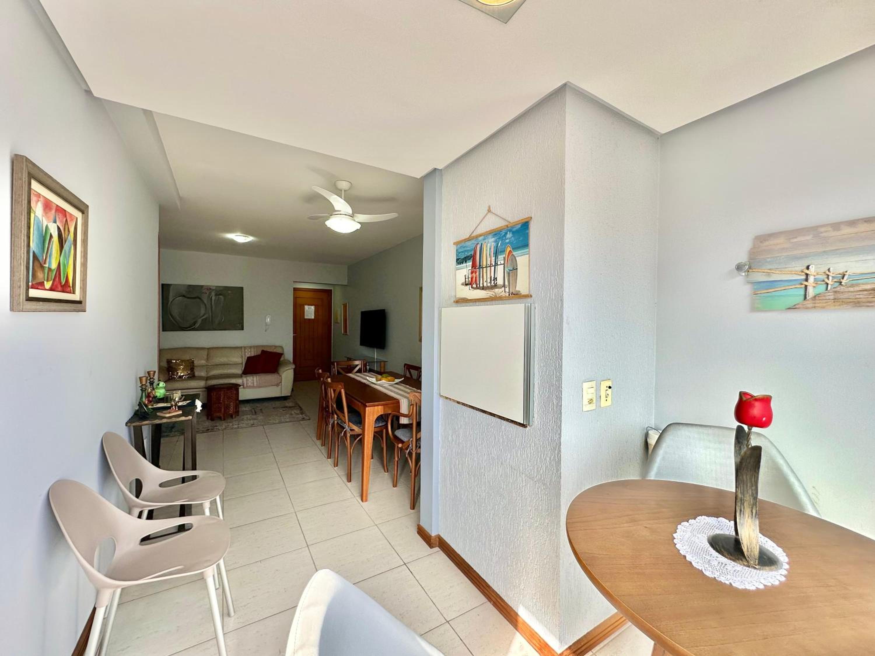 Apartamento com vista para o mar