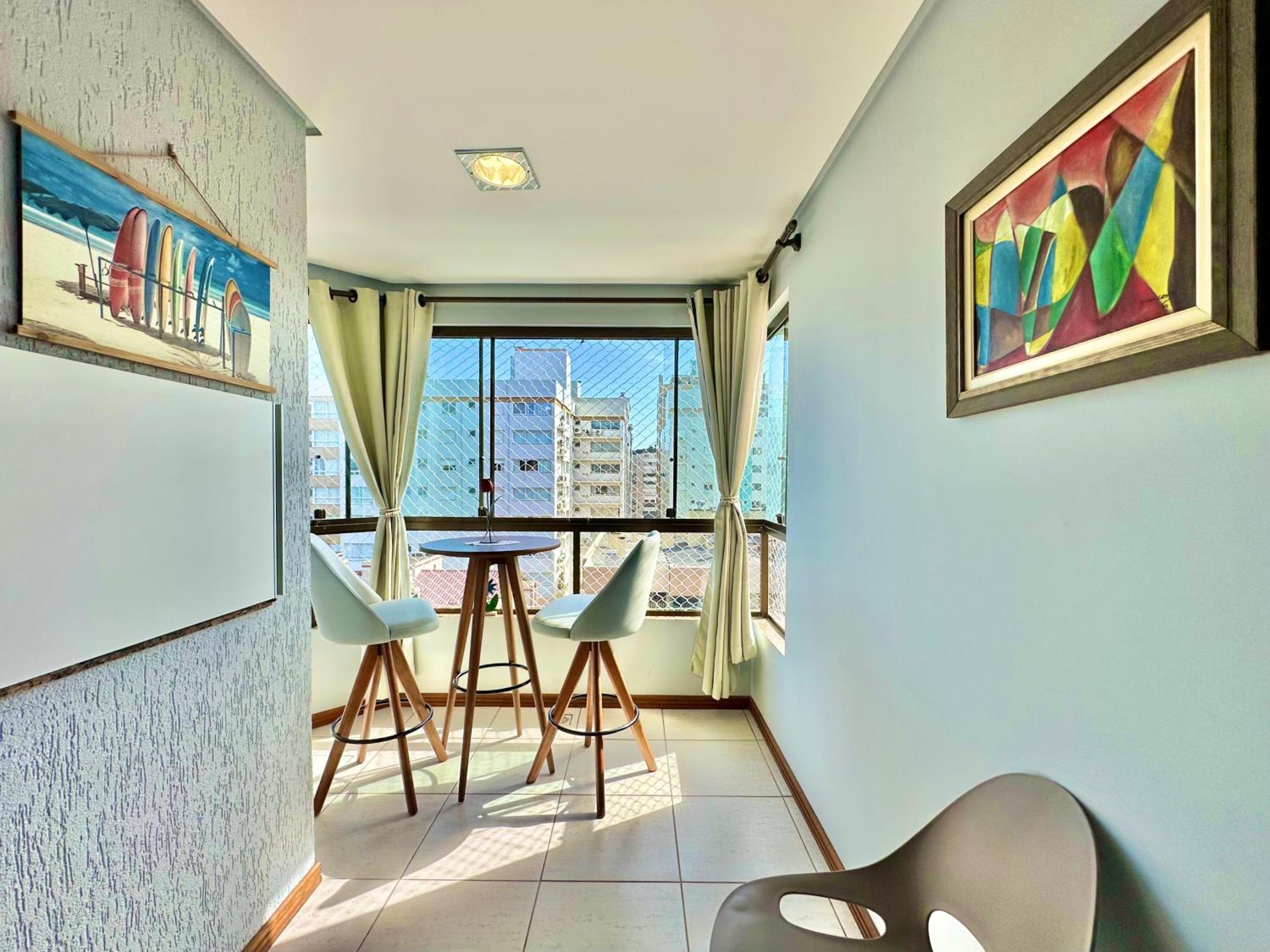 Apartamento com vista para o mar