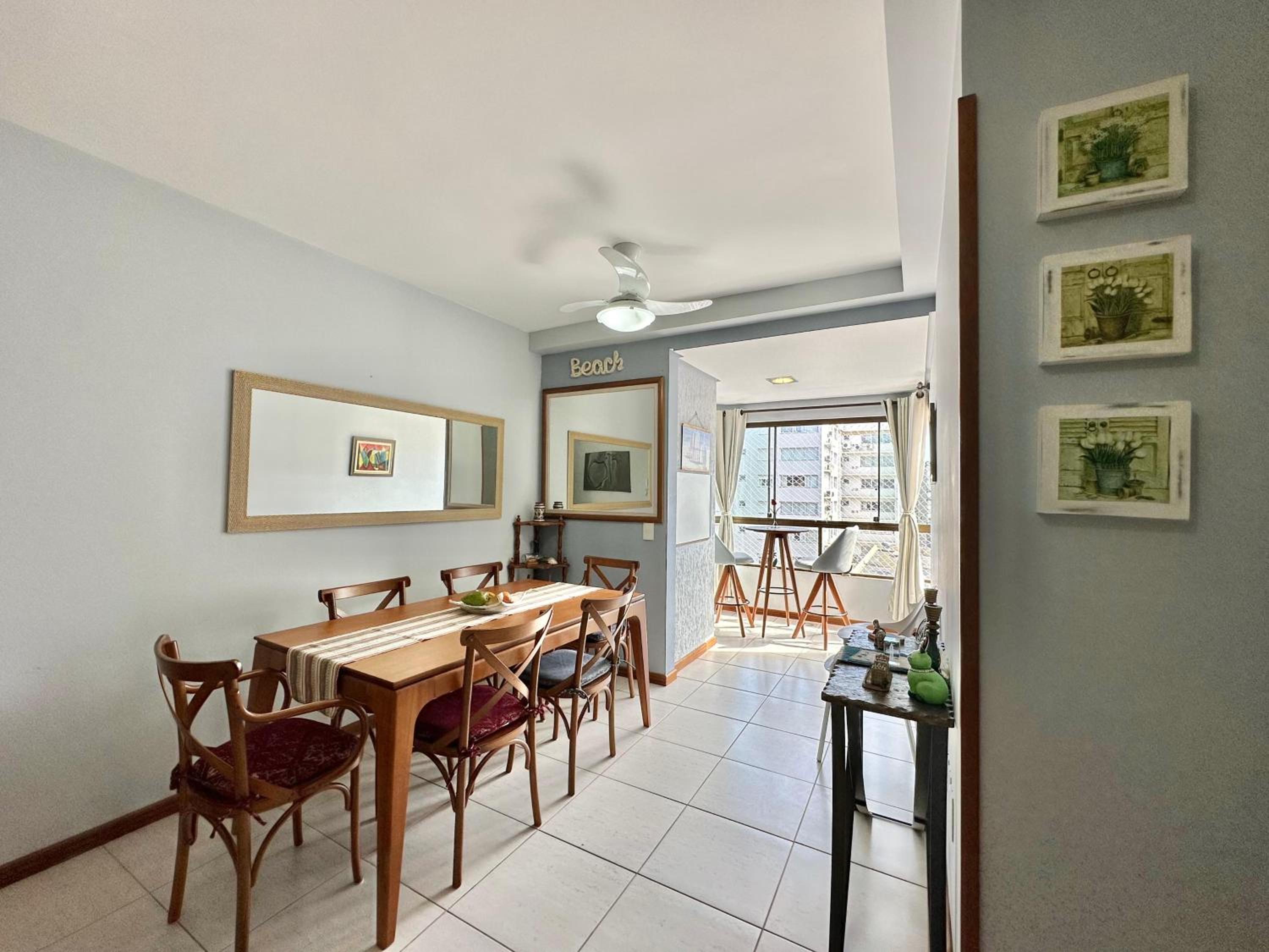 Apartamento com vista para o mar