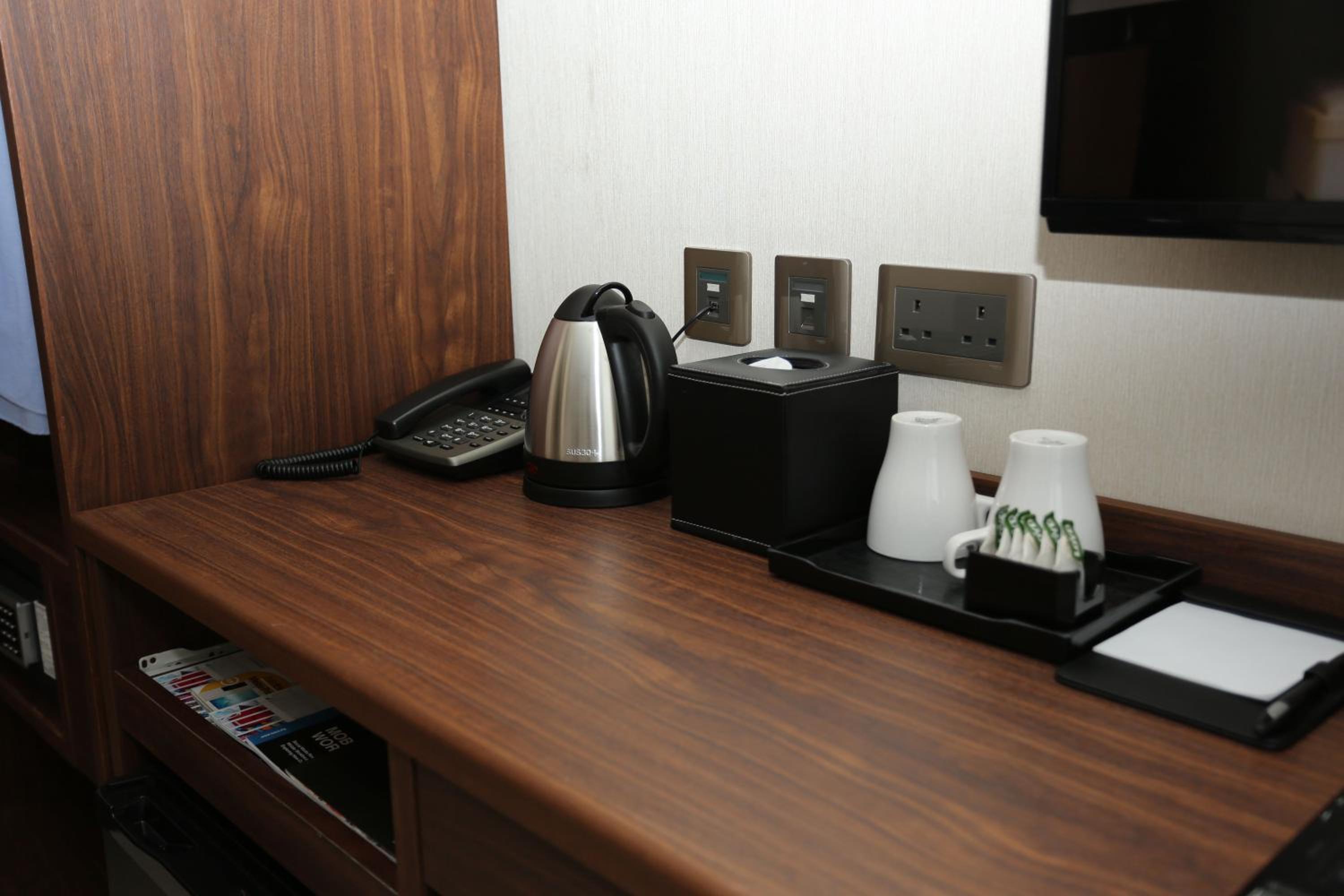 WE Hotel