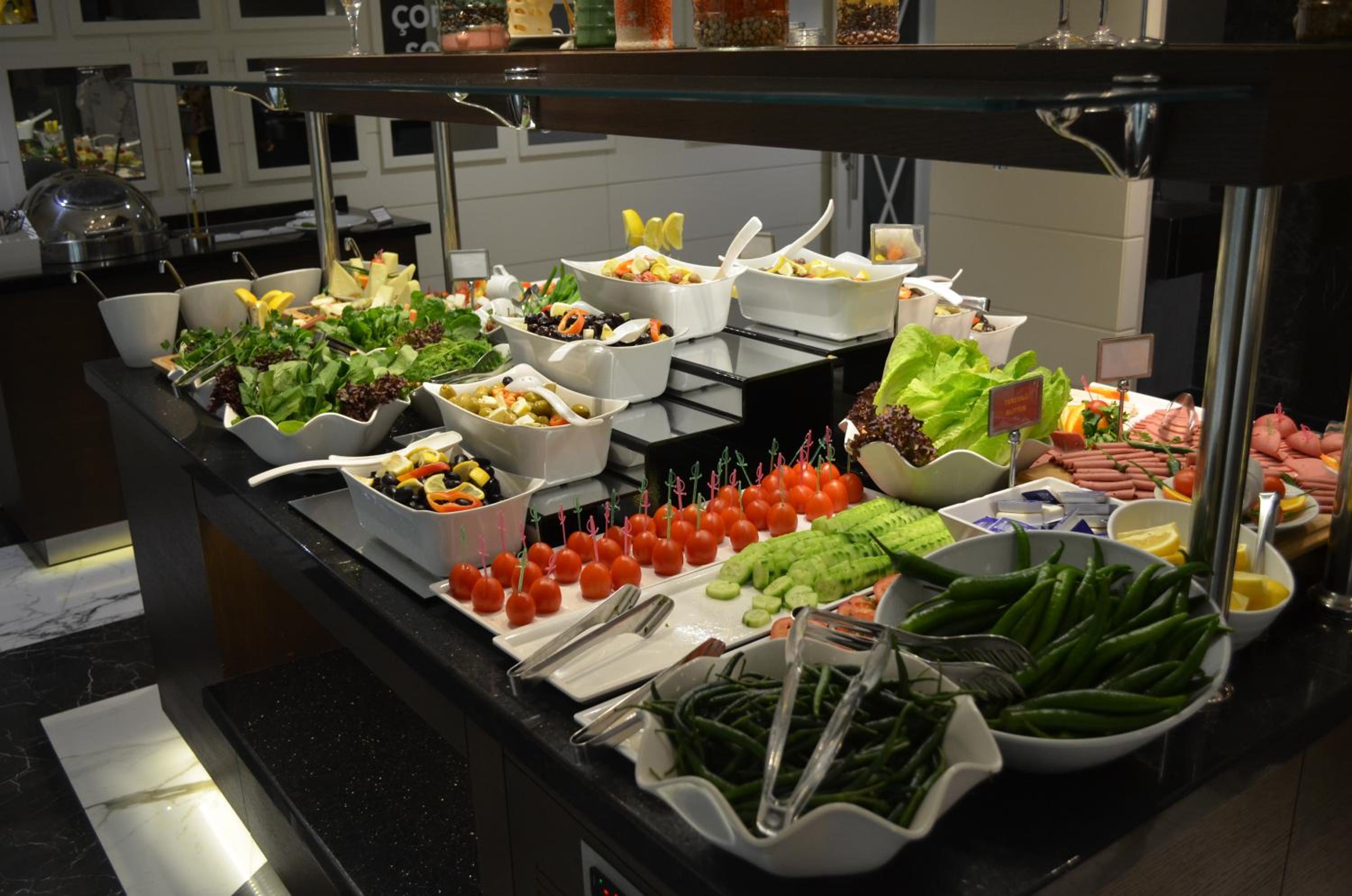 B Business Hotel & Spa - Image 5