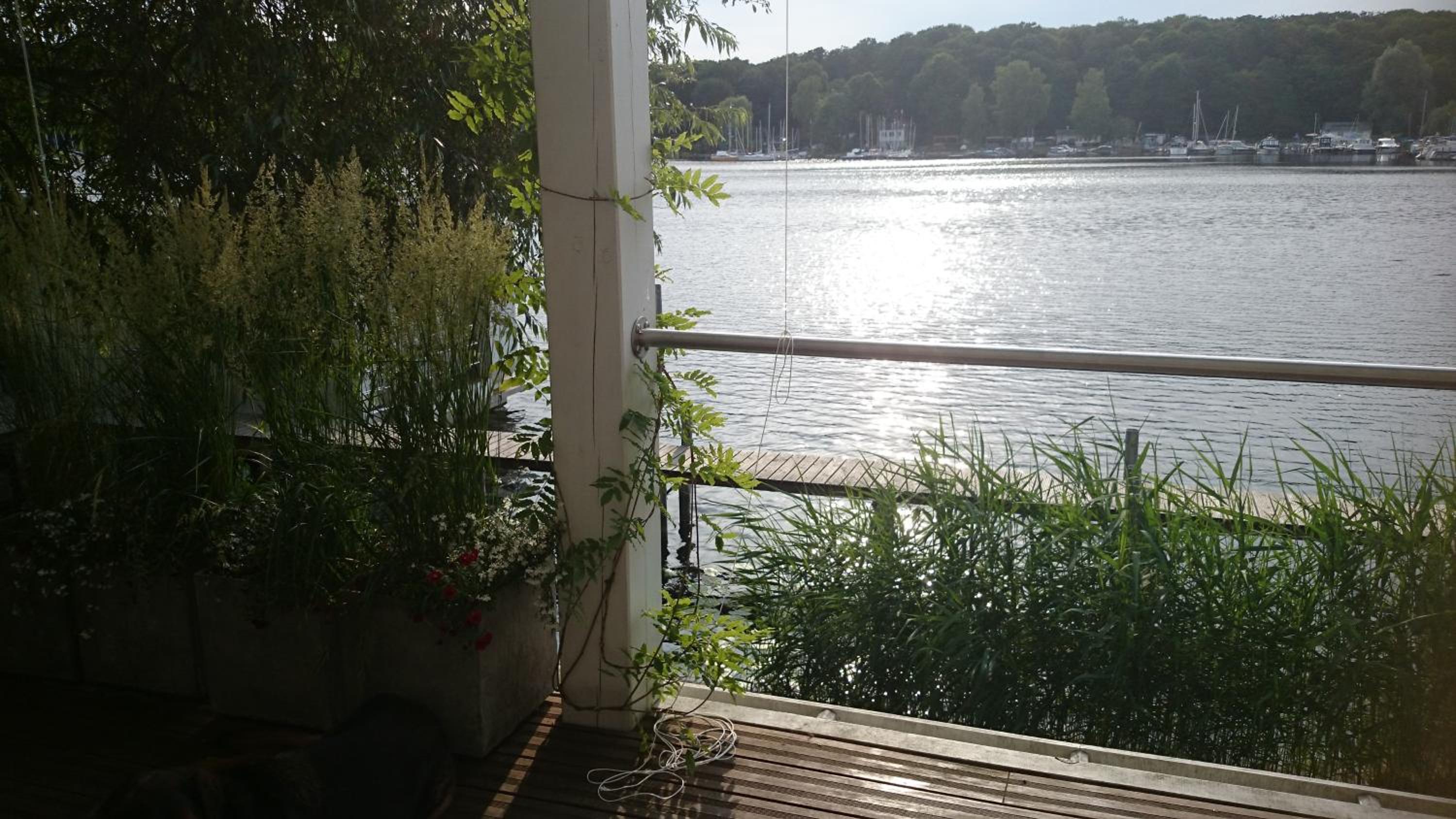 Marina Hausboote und Seelodge