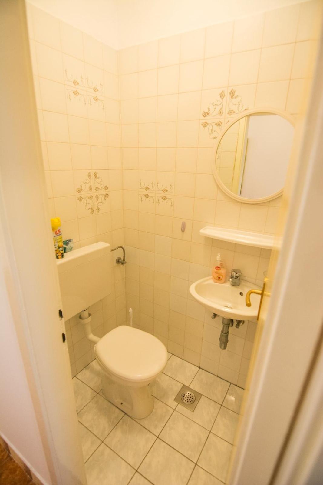 Apartman Karlo & Ema view 5