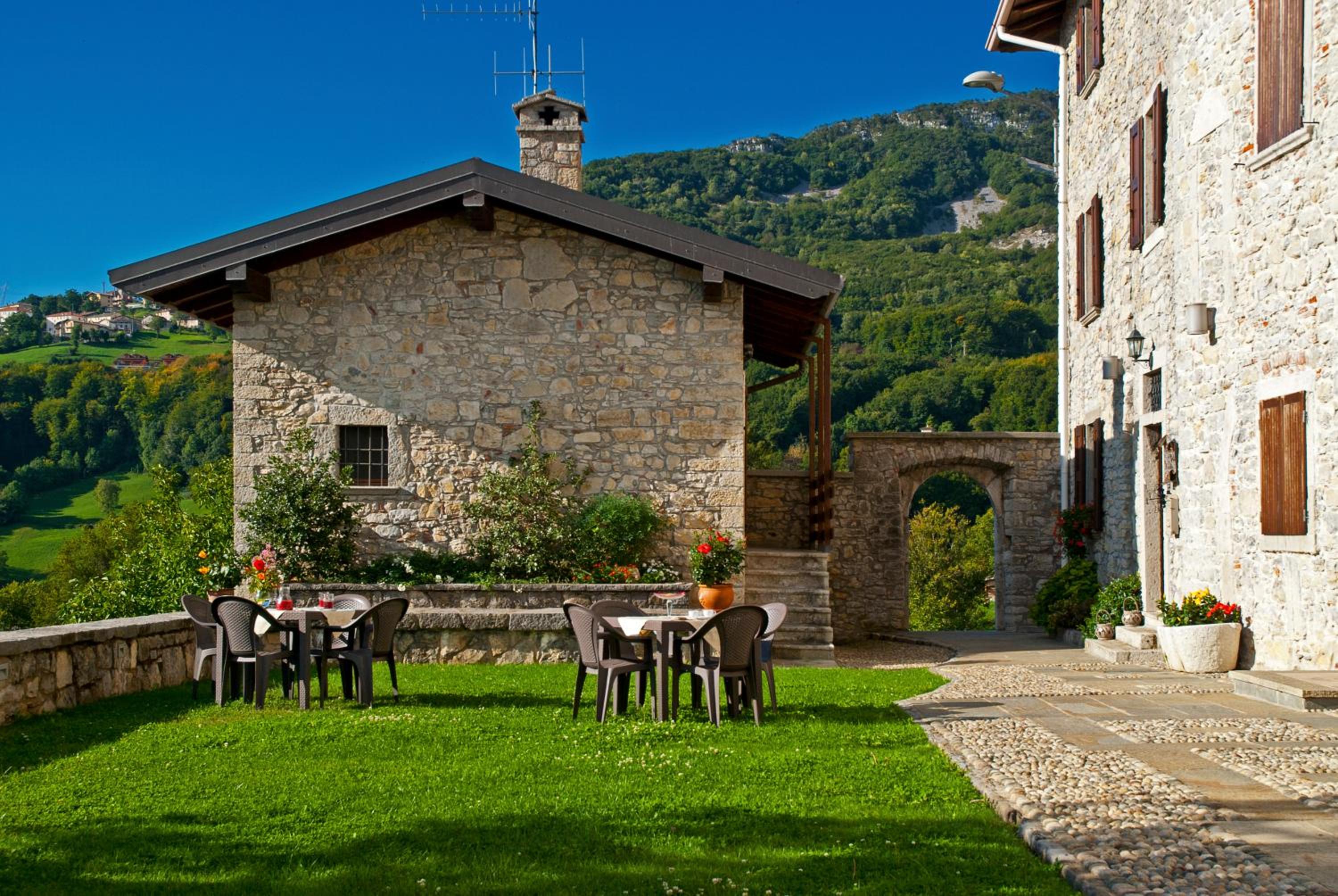 CA' BAETTI L'ANTICO BORGO en Roncola