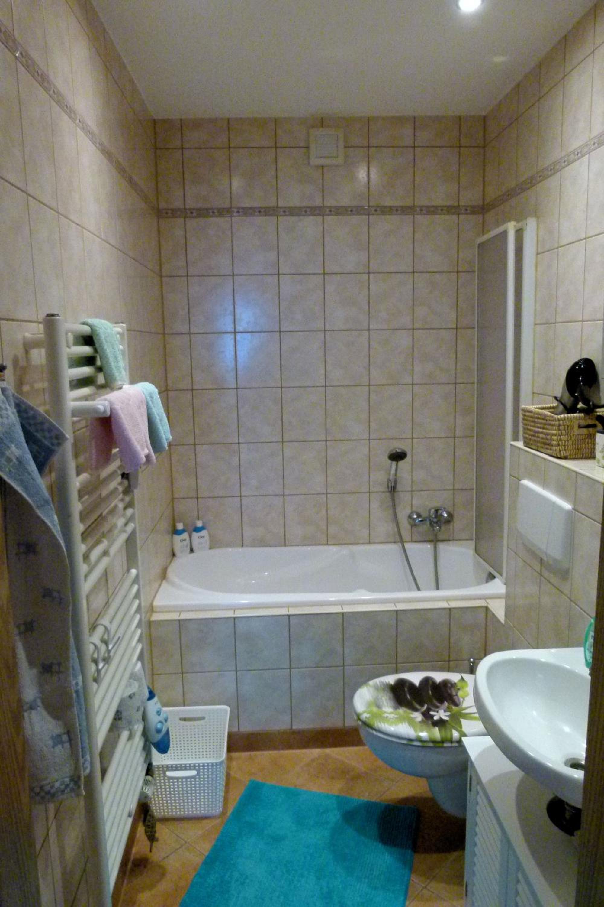 Photo 28