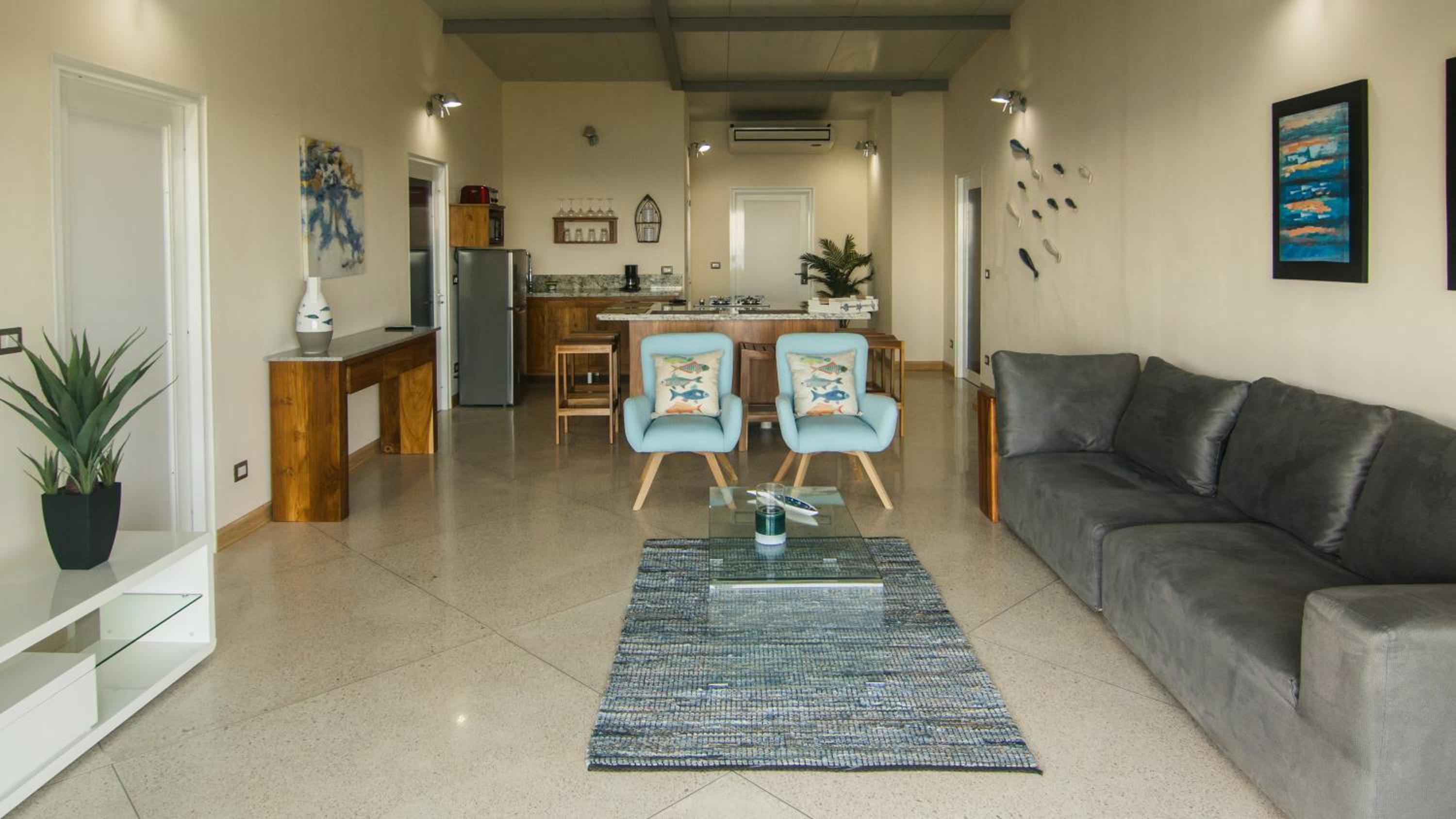 La Mariposa Apartments
