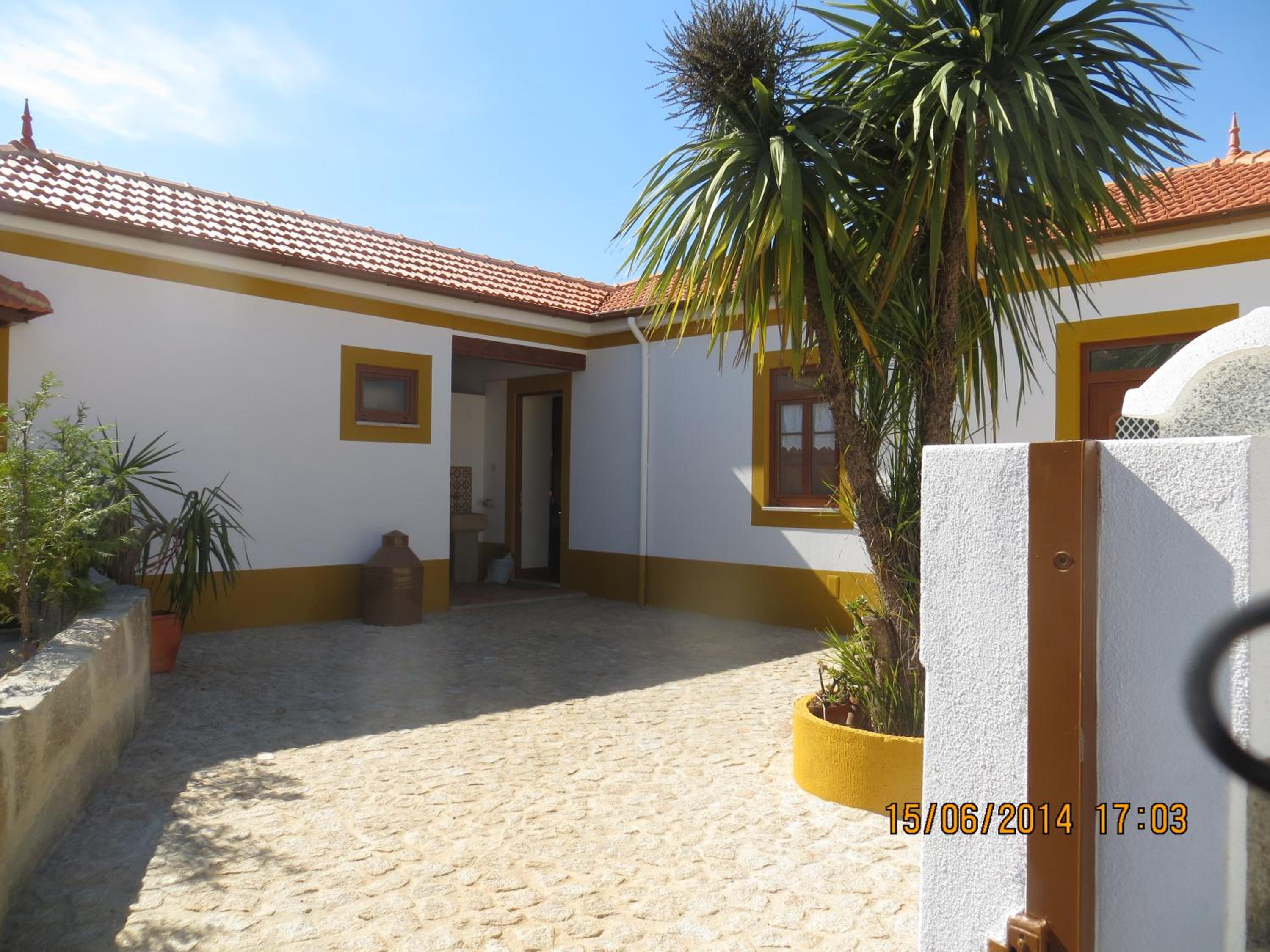 Casa da Avó, campo praia a 2 kms do mar view 3