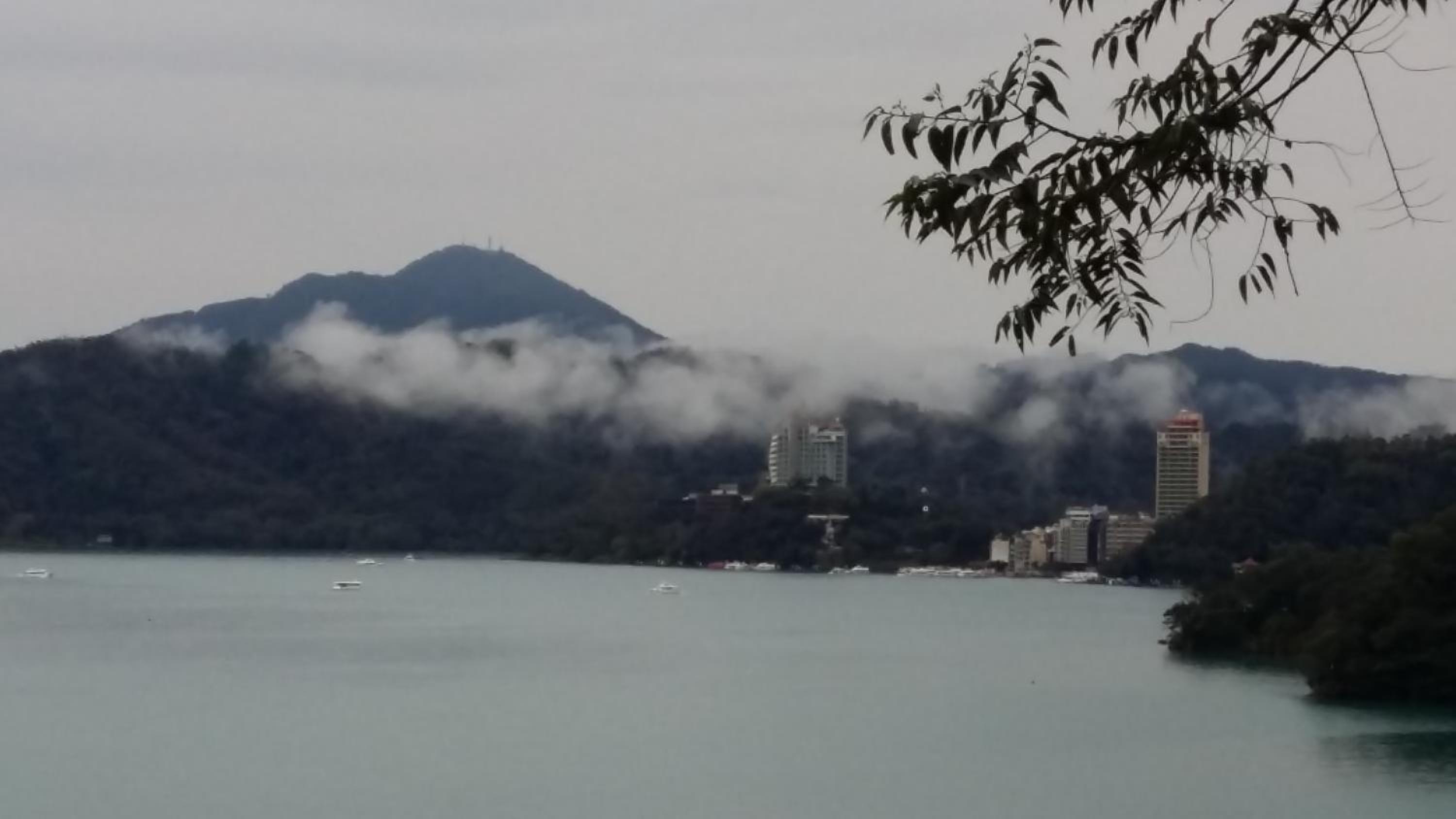 Yi Da Lakeside Hotel