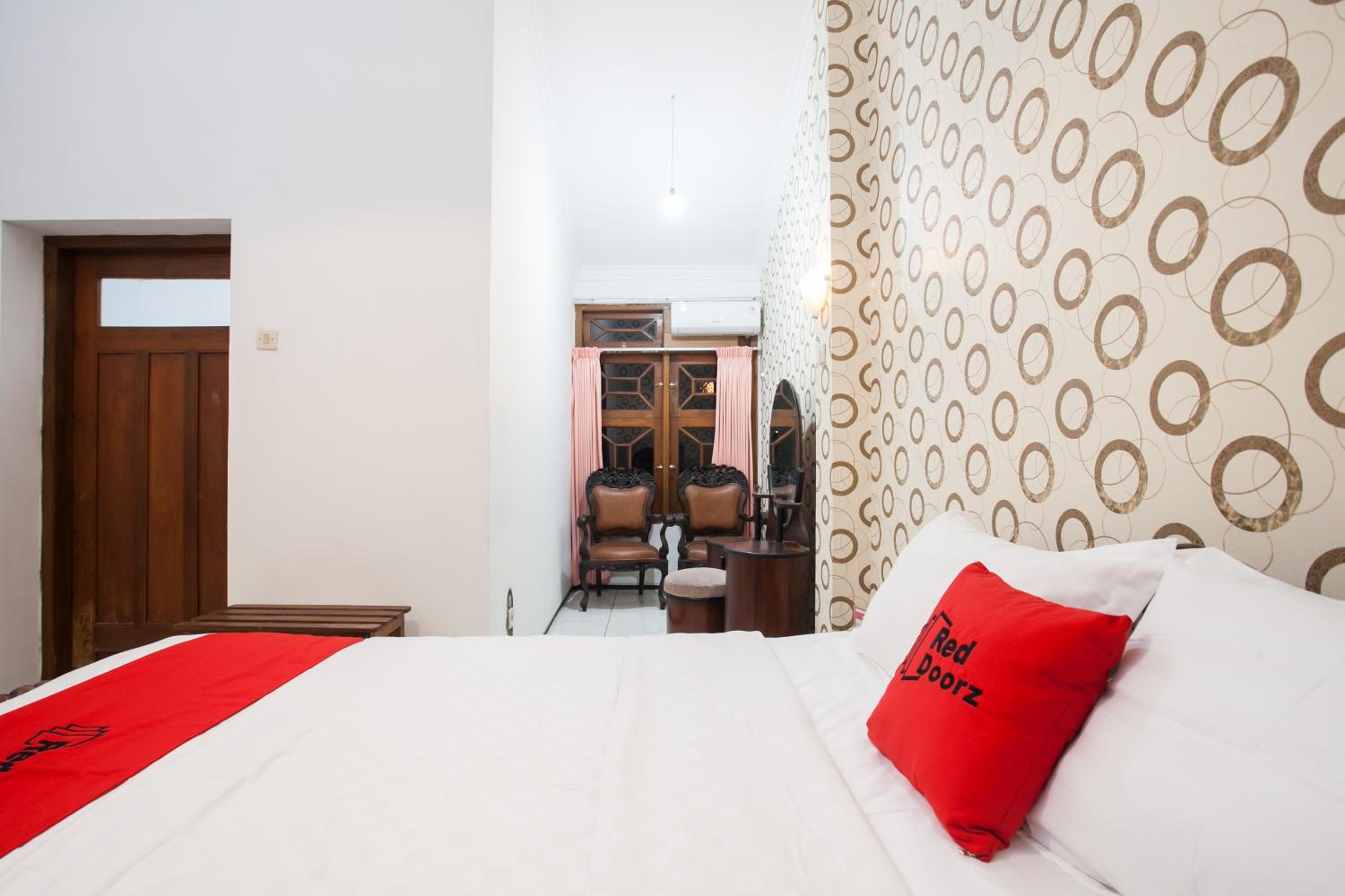RedDoorz near Brawijaya University