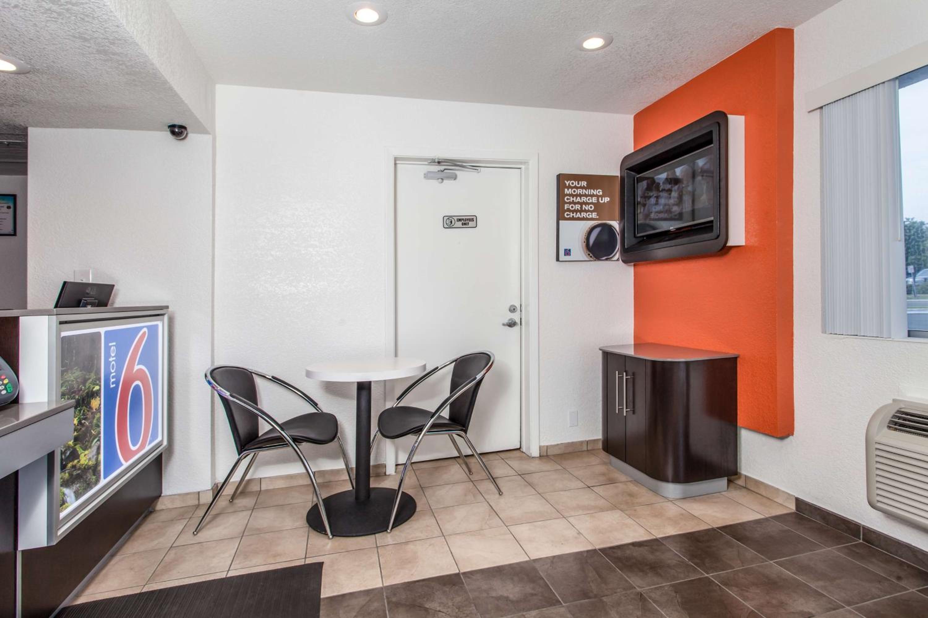 Motel 6-Vacaville, CA