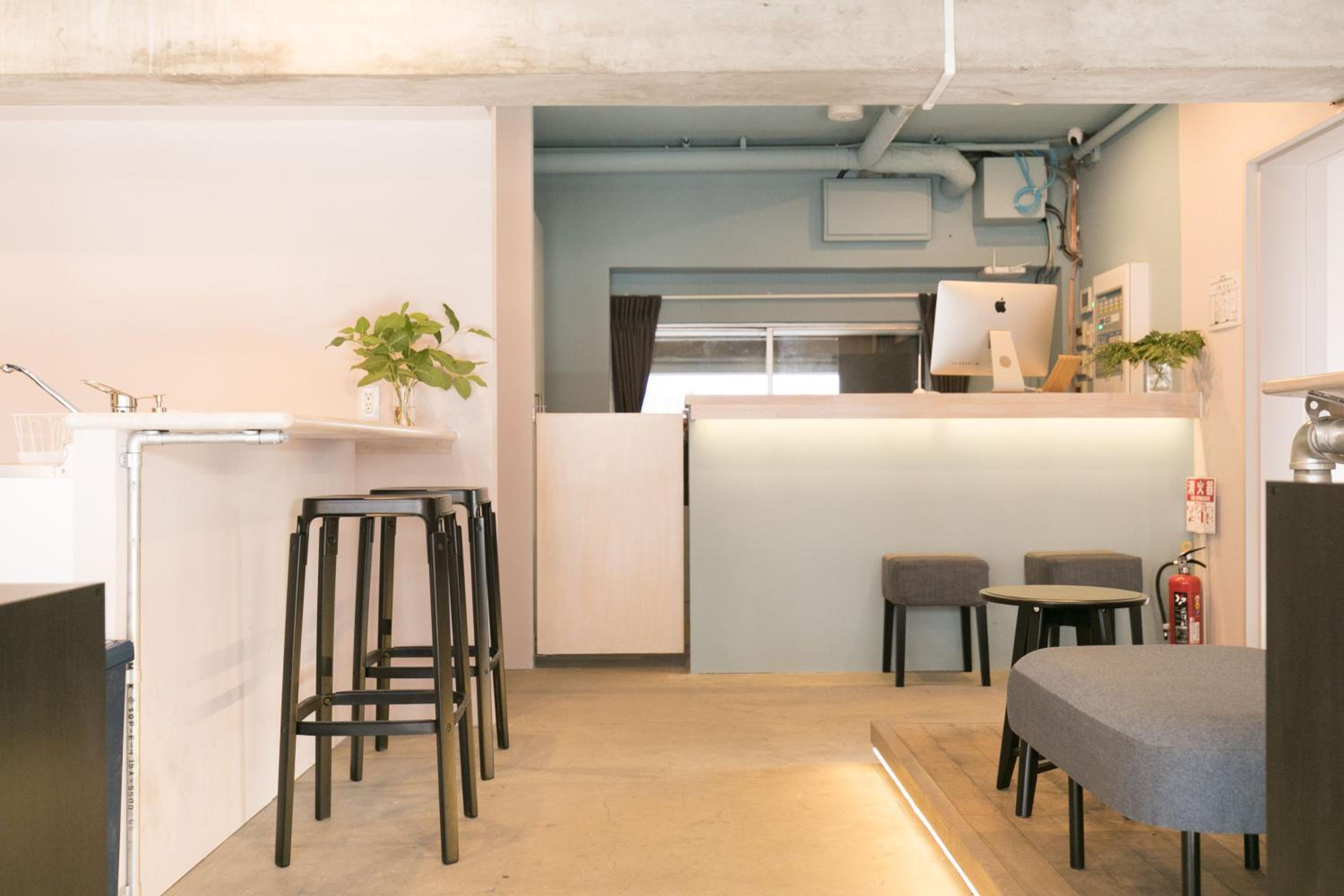 hostel DEN