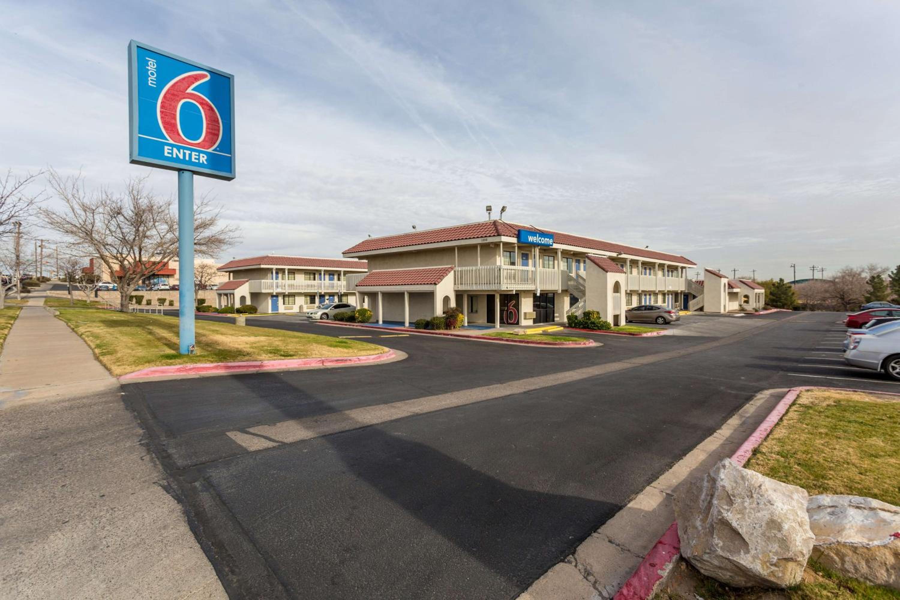 Hotel Motel 6-El Paso, TX - East - Image 1