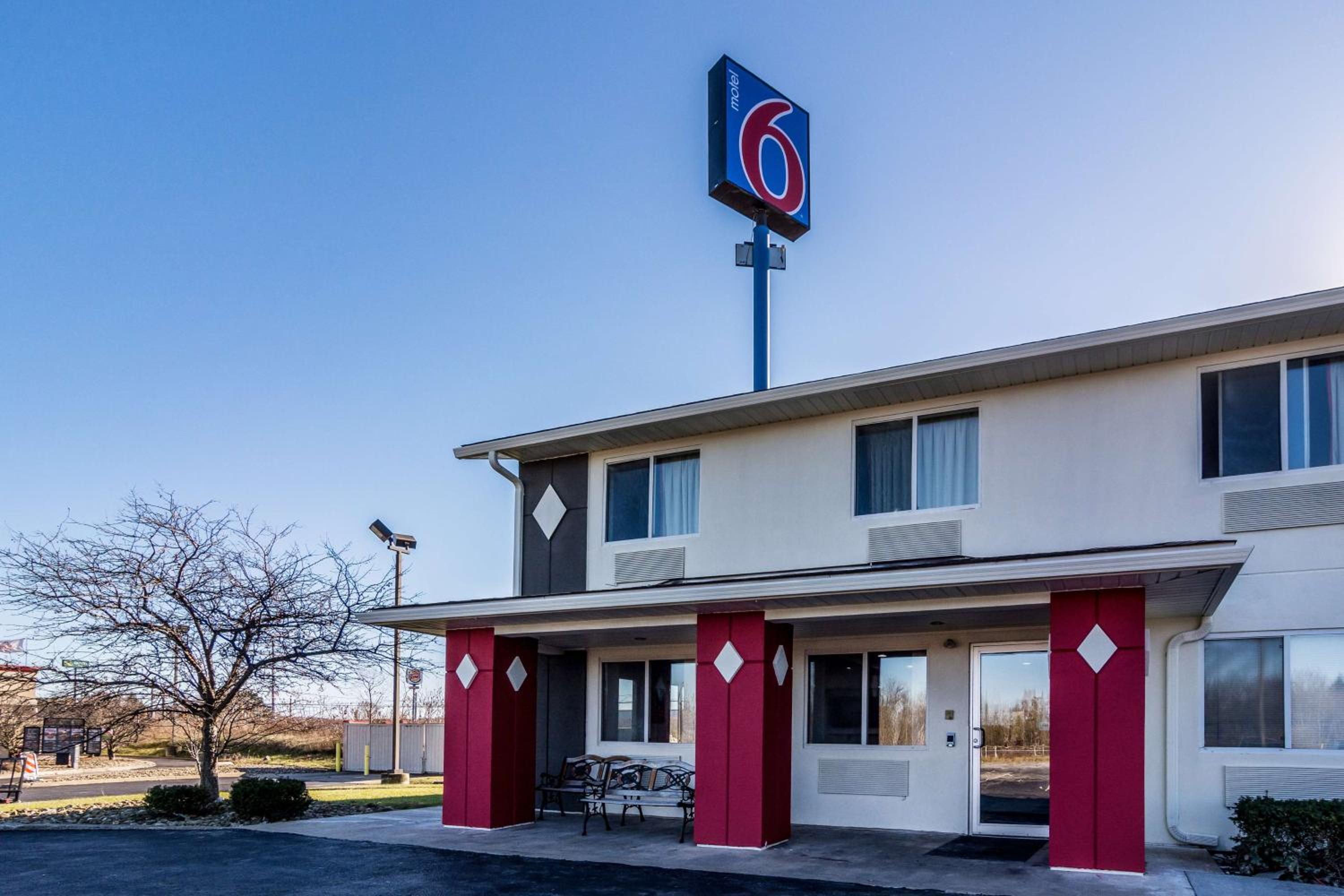Motel 6-Barkeyville, PA - Property Image 46