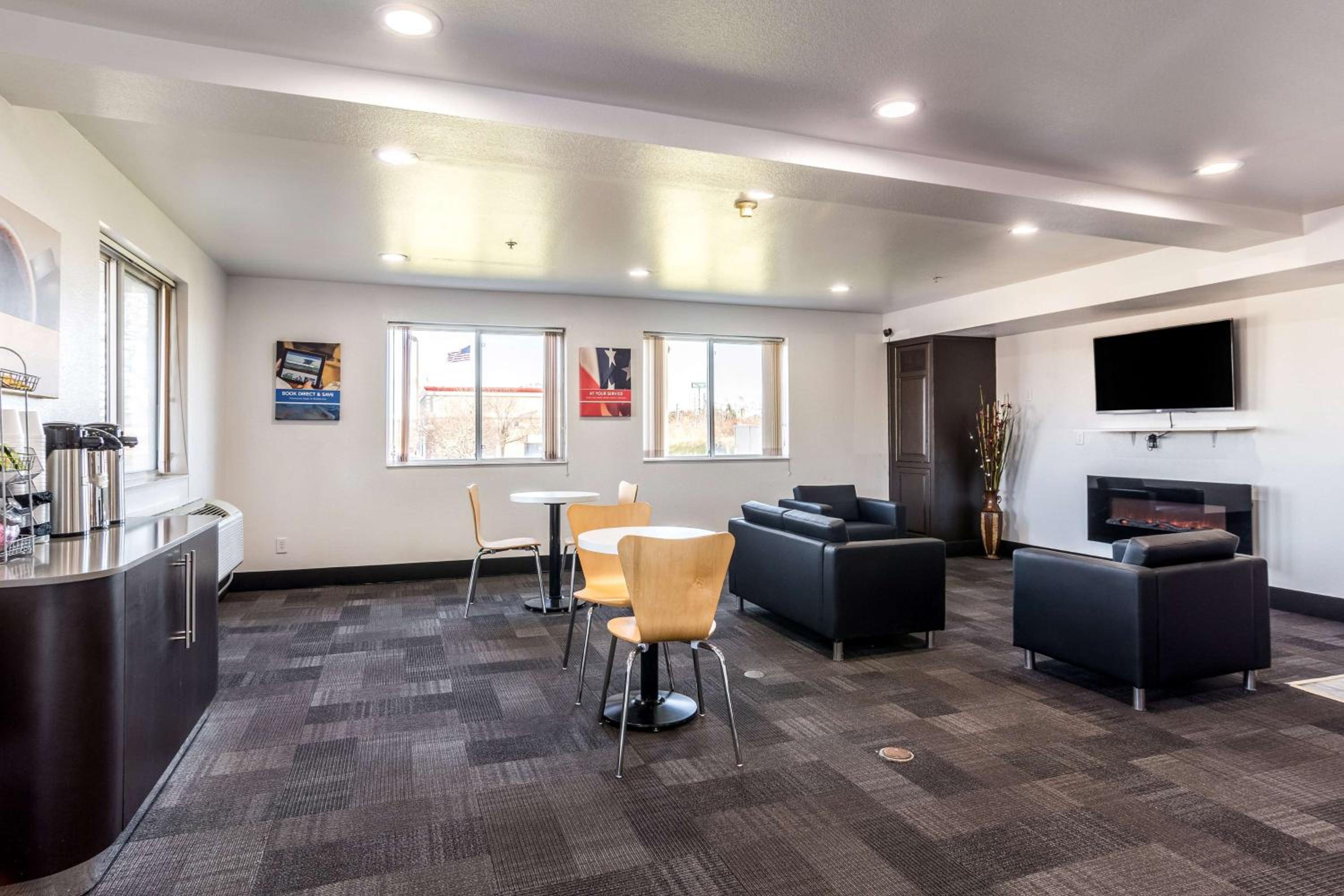 Motel 6-Barkeyville, PA - Property Image 50